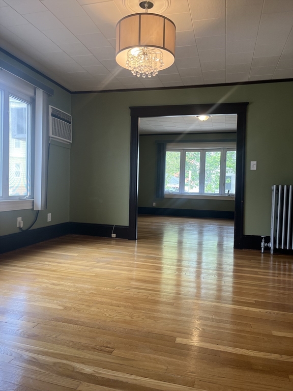 Everett, Massachusetts, 02149, United States, 3 Bedrooms Bedrooms, ,3 BathroomsBathrooms,Residential,For Sale,1923933