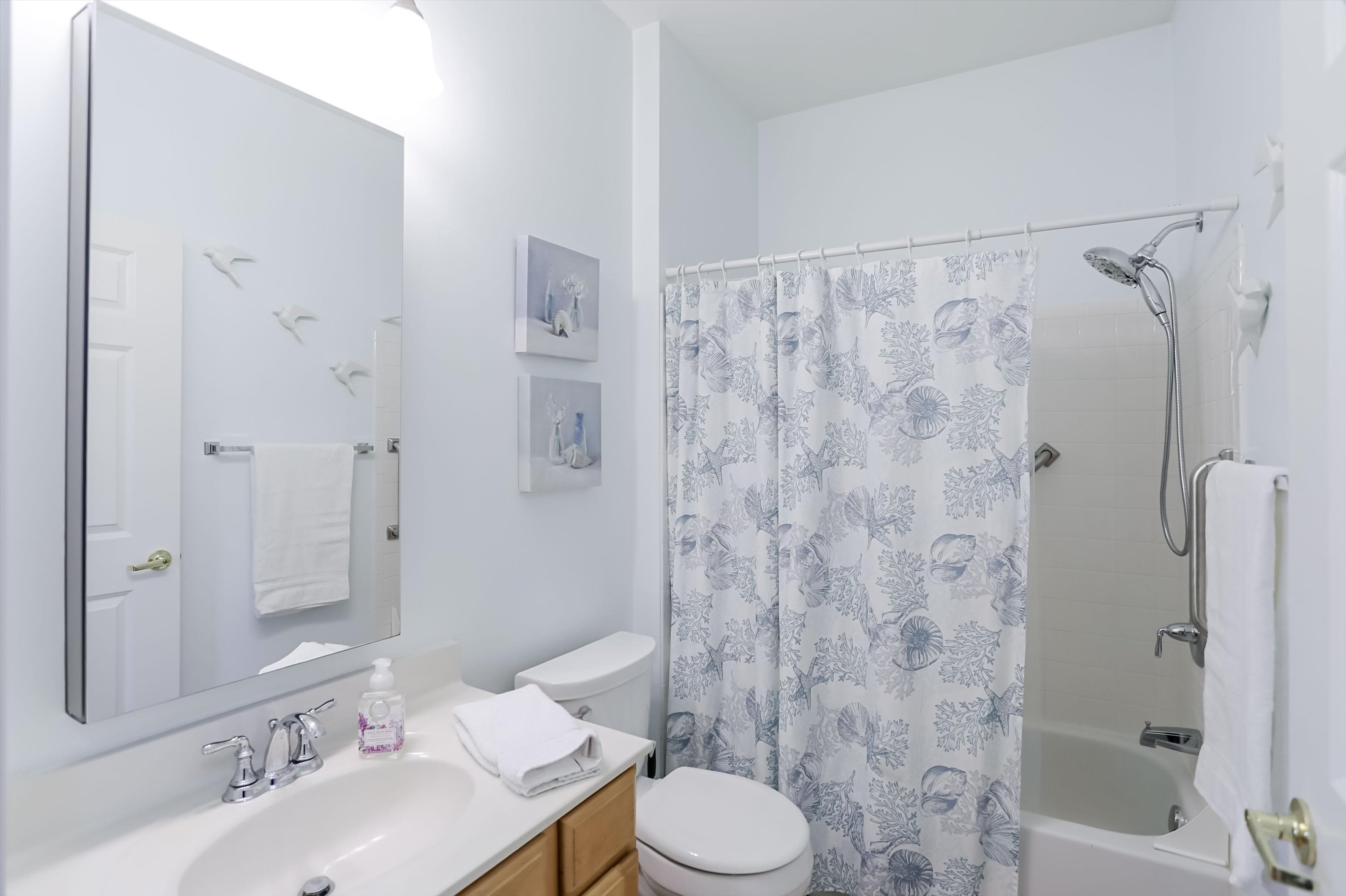  Rare 1 Level Fishers Condo - 物件實景