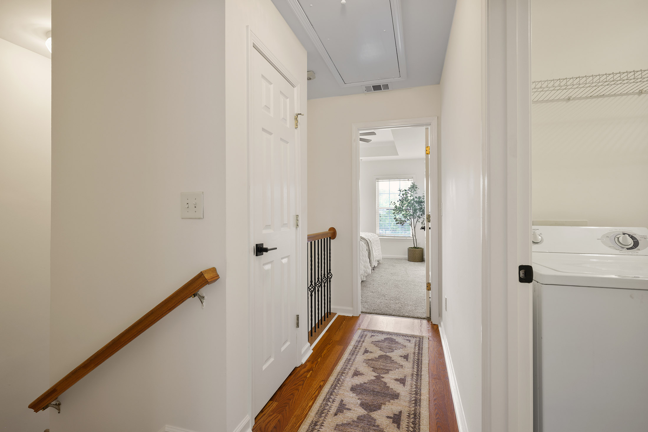  Move-in Ready Townhome in Highlands View - 物件實景