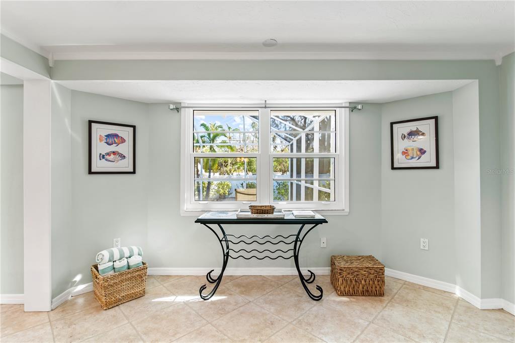 Sarasota, Florida, 34242, United States, 3 Bedrooms Bedrooms, ,2 BathroomsBathrooms,Residential,For Sale,1992857