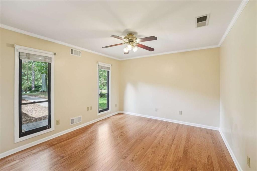 Marietta, Georgia, 30068, United States, 4 Bedrooms Bedrooms, ,3 BathroomsBathrooms,Residential,For Sale,1977177