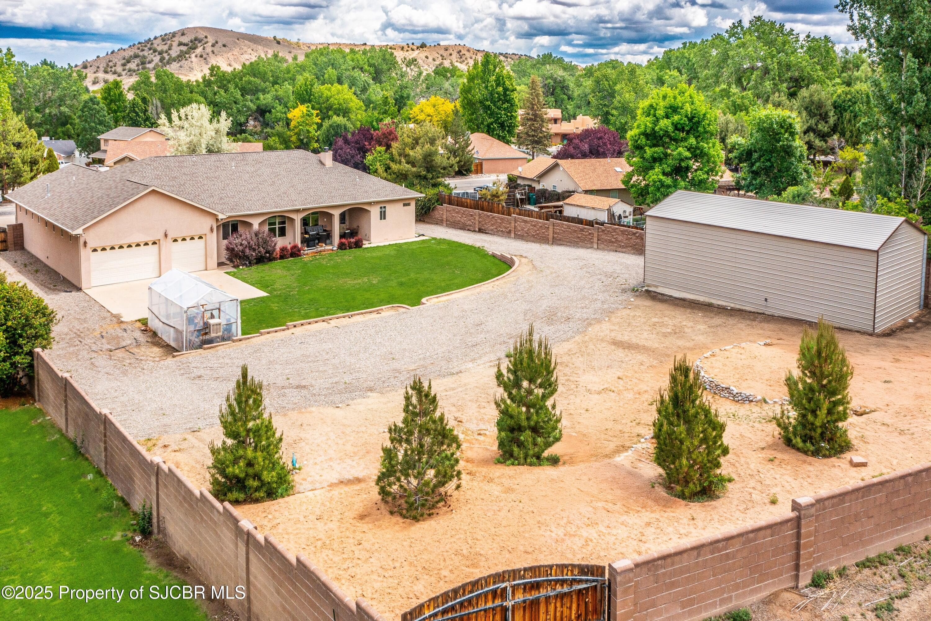 Aztec, New Mexico, 87410, United States, 4 Bedrooms Bedrooms, ,4 BathroomsBathrooms,Residential,For Sale,1857404