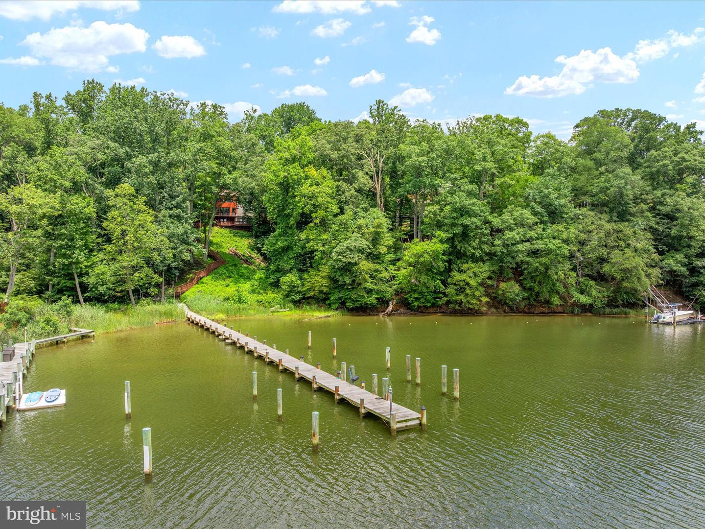 Annapolis, Maryland, 21401, United States, 5 Bedrooms Bedrooms, ,5 BathroomsBathrooms,Residential,For Sale,1895873