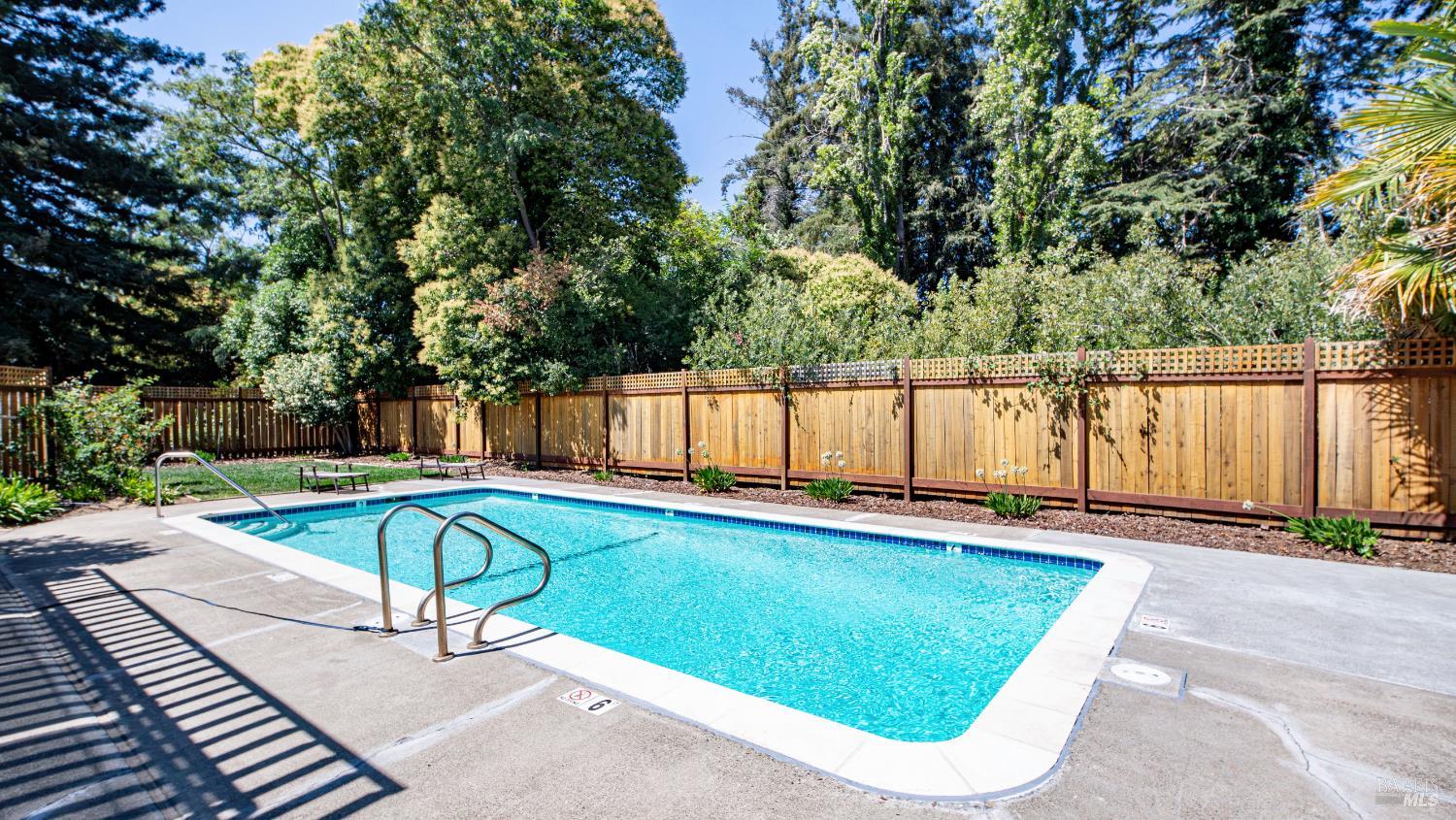 Napa, California, 94559, United States, 3 Bedrooms Bedrooms, ,2 BathroomsBathrooms,Residential,For Sale,1911300
