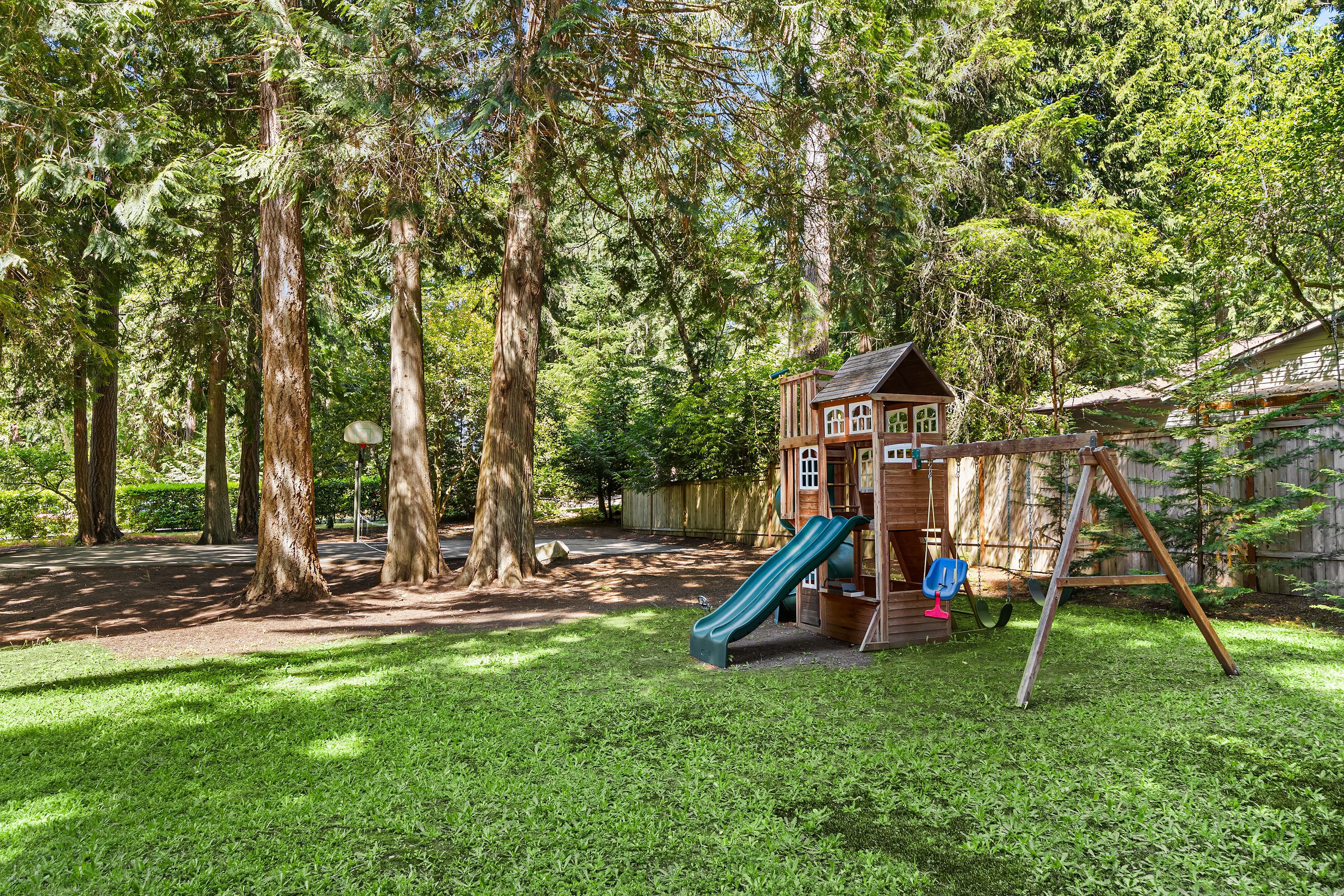  6322 NE Lariat Loop, Bainbridge Island, WA 98110 - 物件實景