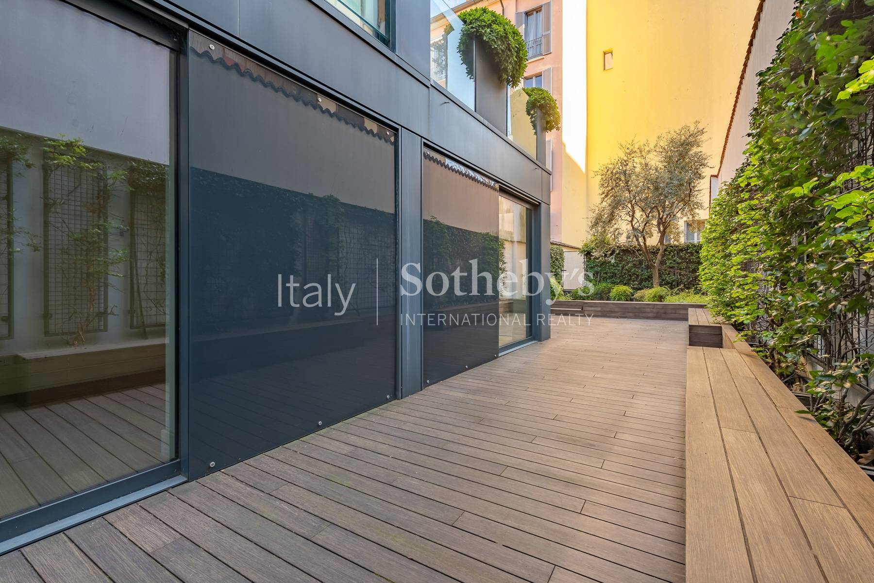  Bright residence with garden and terraces in Brera - 物件實景