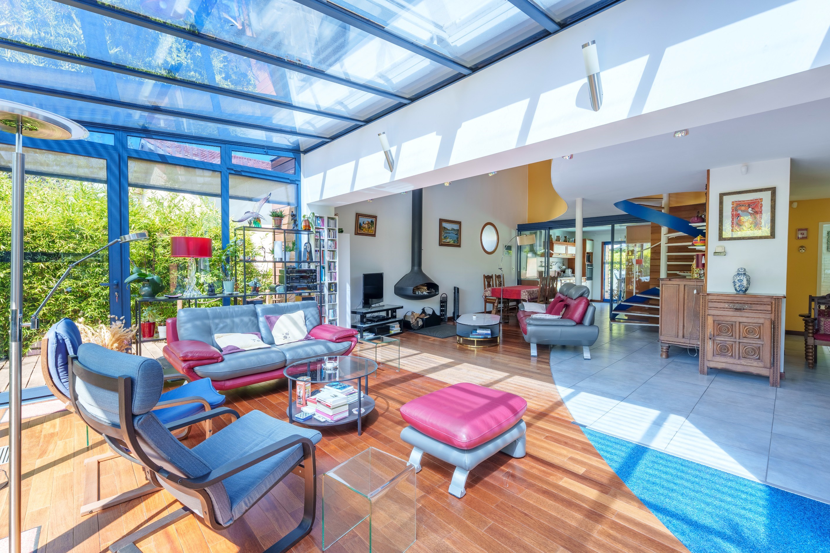  Architect-designed villa with a “seaside” feel, featuring a pool and a separate… - 物件實景