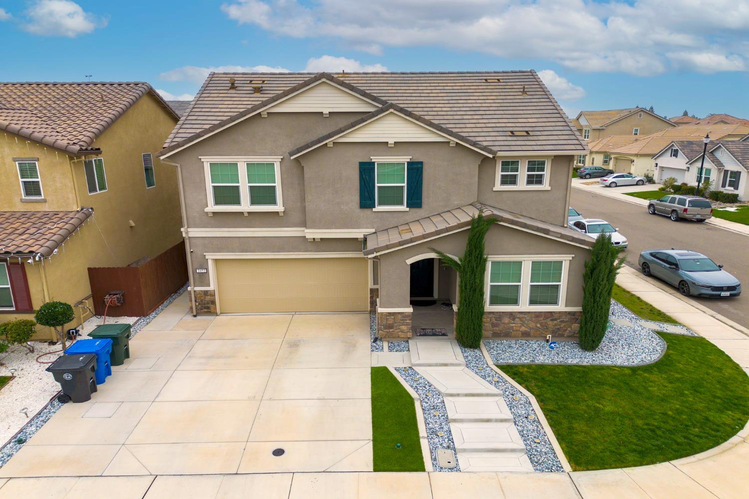 Manteca, California, 95337, United States, 4 Bedrooms Bedrooms, ,3 BathroomsBathrooms,Residential,For Sale,2001194