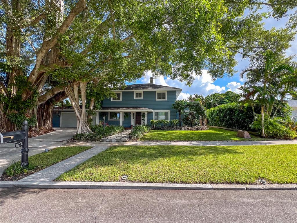 Sarasota, Florida, 34243, United States, 3 Bedrooms Bedrooms, ,3 BathroomsBathrooms,Residential,For Sale,1796778