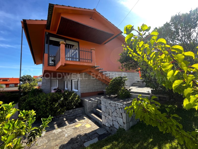 Pontevedra, Vigo, Comesa?a - Matam?, Matam? Pontev, Vigo, Galicia, ES, 4 Bedrooms Bedrooms, ,3 BathroomsBathrooms,Residential,For Sale,Pontevedra, Vigo, Comesa?a - Matam?, Matam? Pontev,1599052