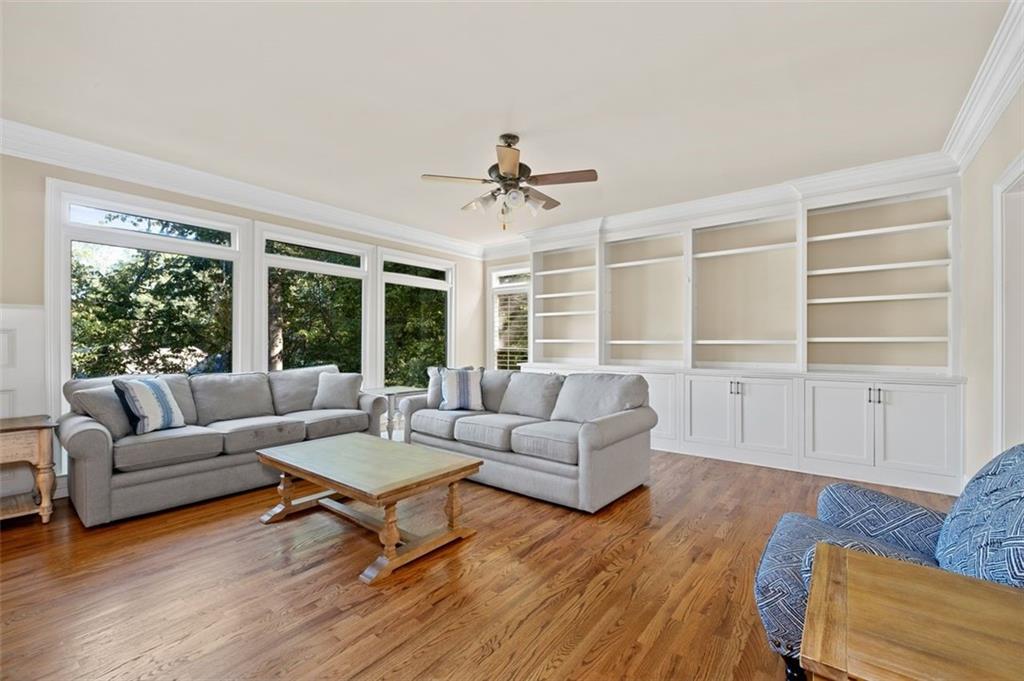 Atlanta, Georgia, 30350, United States, 4 Bedrooms Bedrooms, ,4 BathroomsBathrooms,Residential,For Sale,1932964