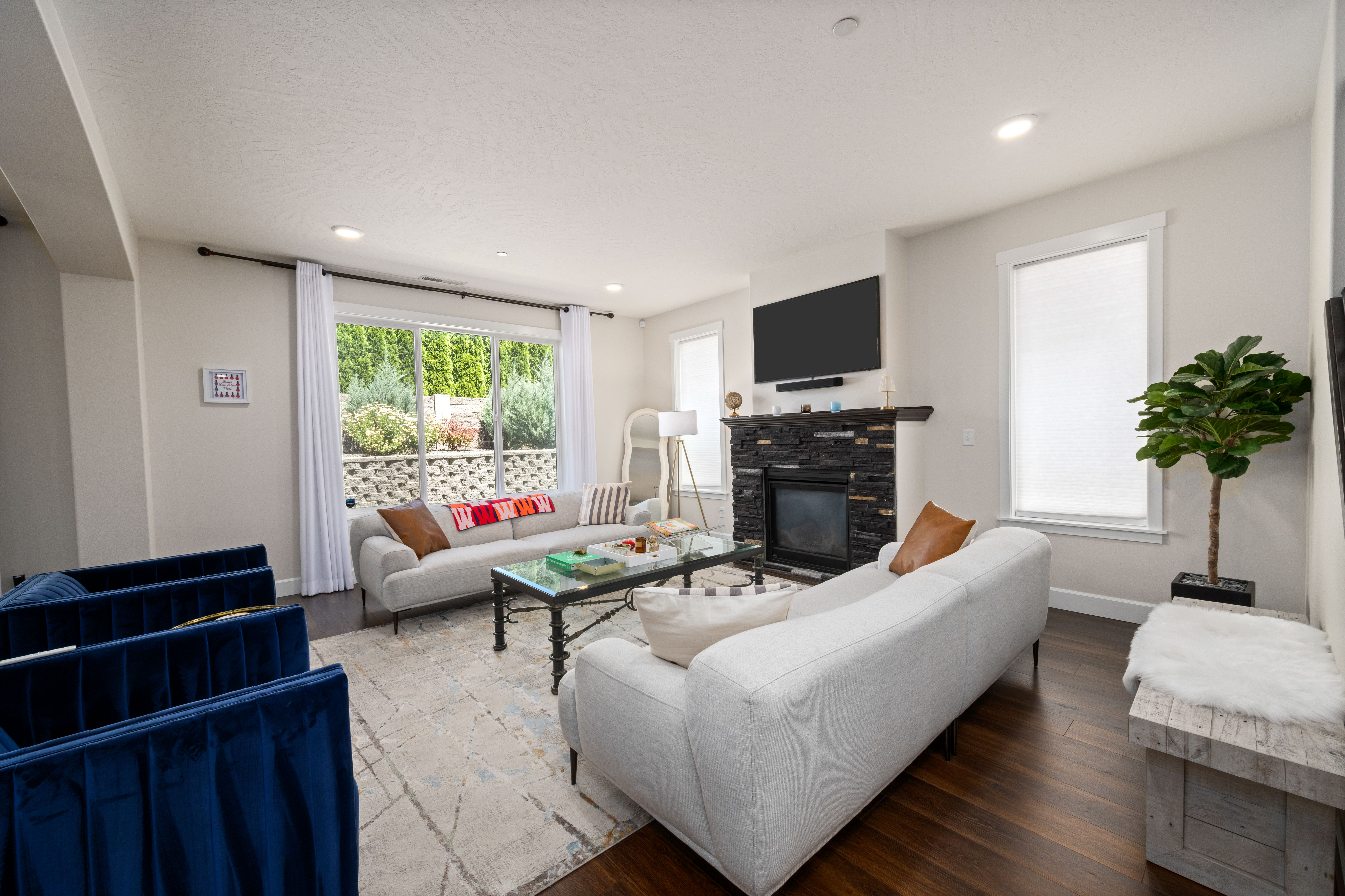  Immaculate Home Private Back yard, Bonus Room - 物件實景