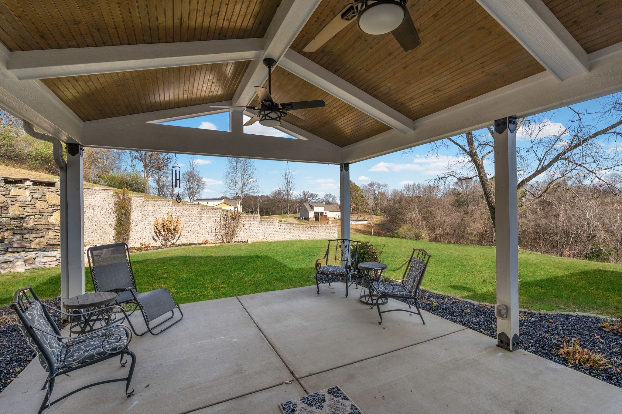 Lewisburg, Tennessee, 37091, United States, 4 Bedrooms Bedrooms, ,3 BathroomsBathrooms,Residential,For Sale,1999662