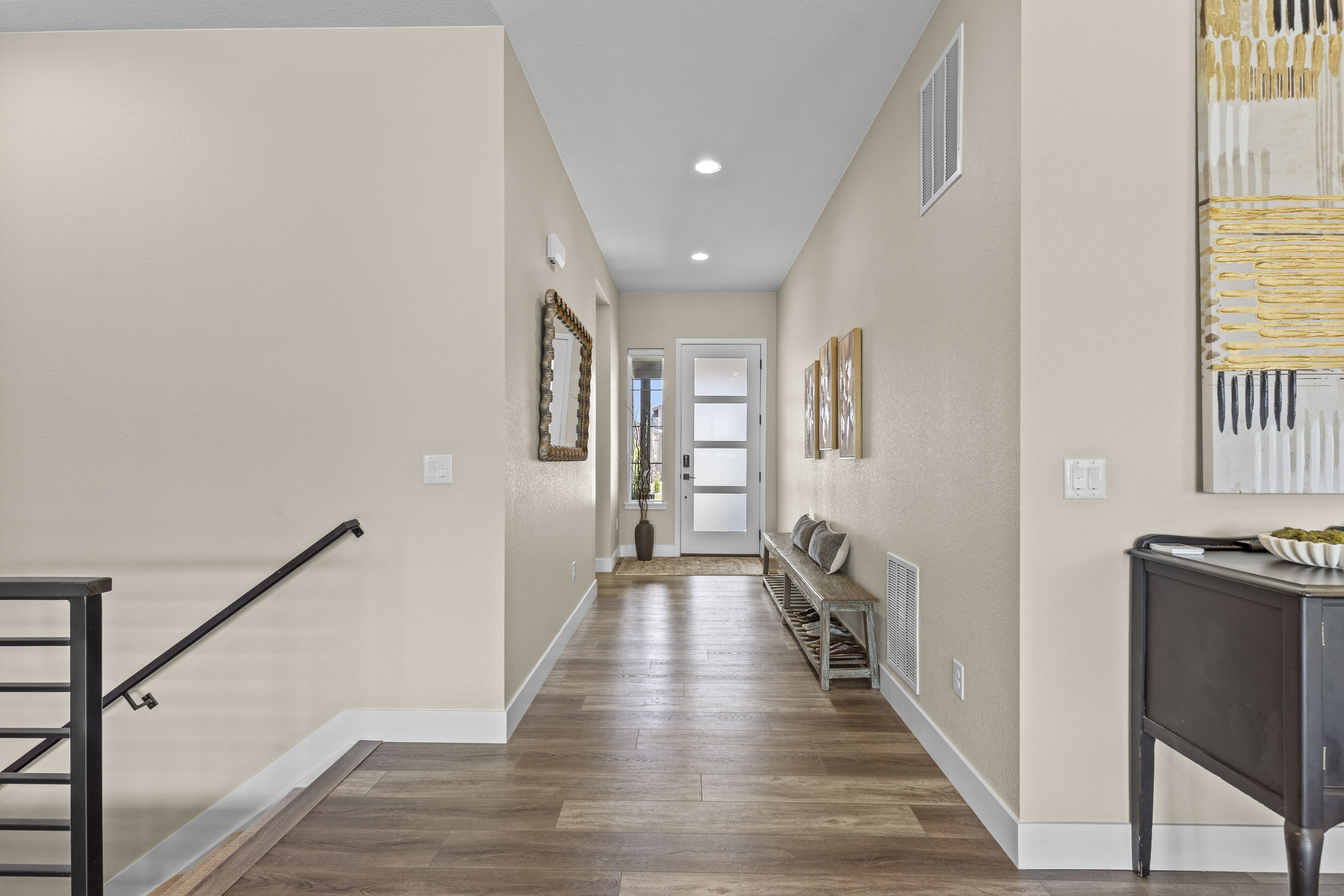  100% Move-in Ready and Beautifully Designed - 物件實景