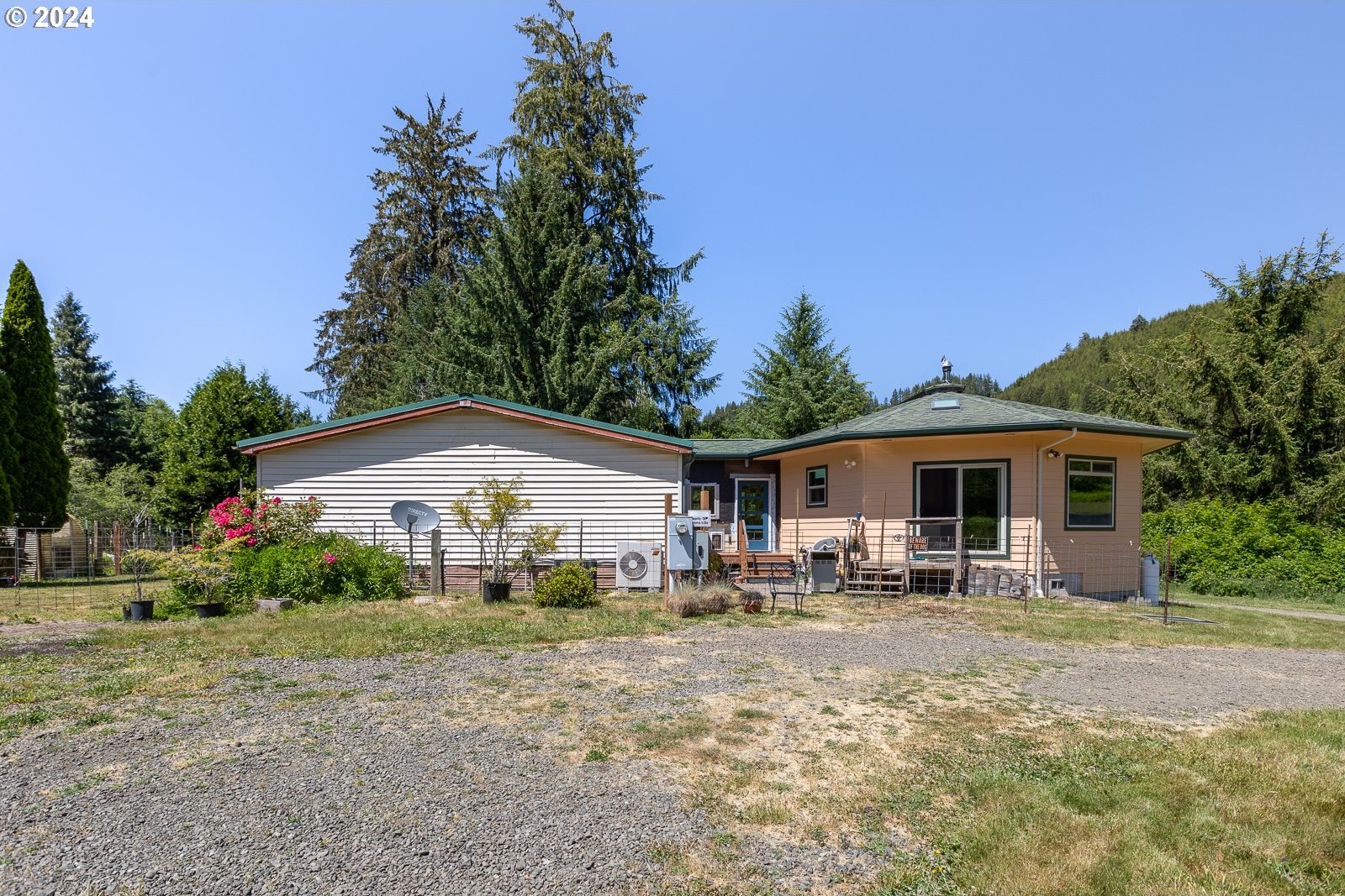 8718 LOGSDEN RD, Siletz, Oregon, 97380, United States, 1 Bedroom Bedrooms, ,1 BathroomBathrooms,Residential,For Sale,8718 LOGSDEN RD,1537213