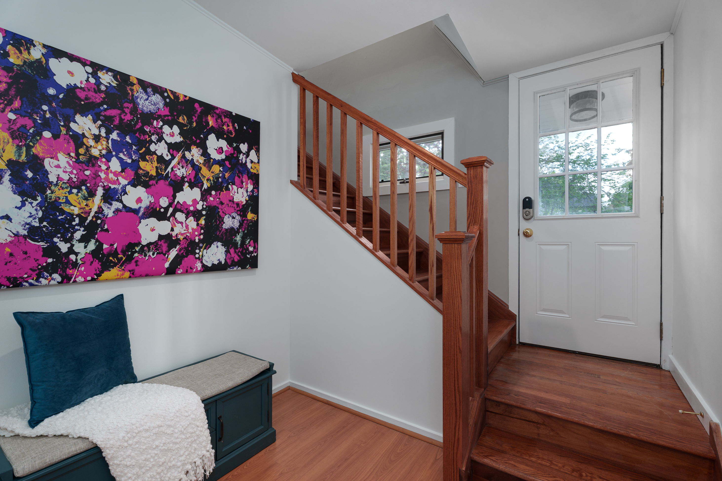  Coveted Western Section Mid-Century Modern Home with an Adaptable Floor Plan - 物件實景