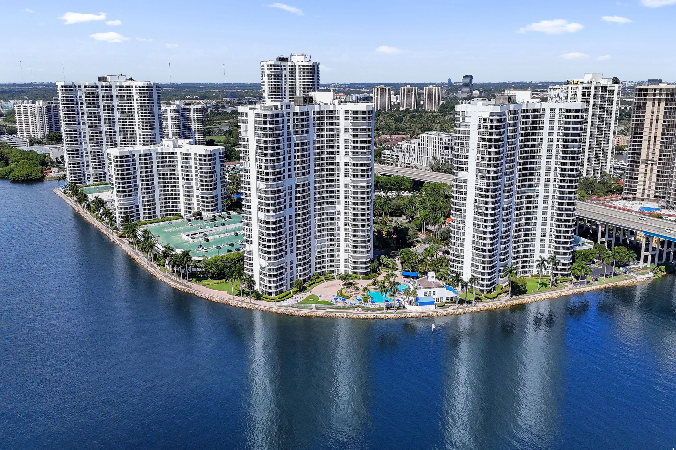  19101 NE 36th Court, Aventura, FL, 33180 - 物件實景