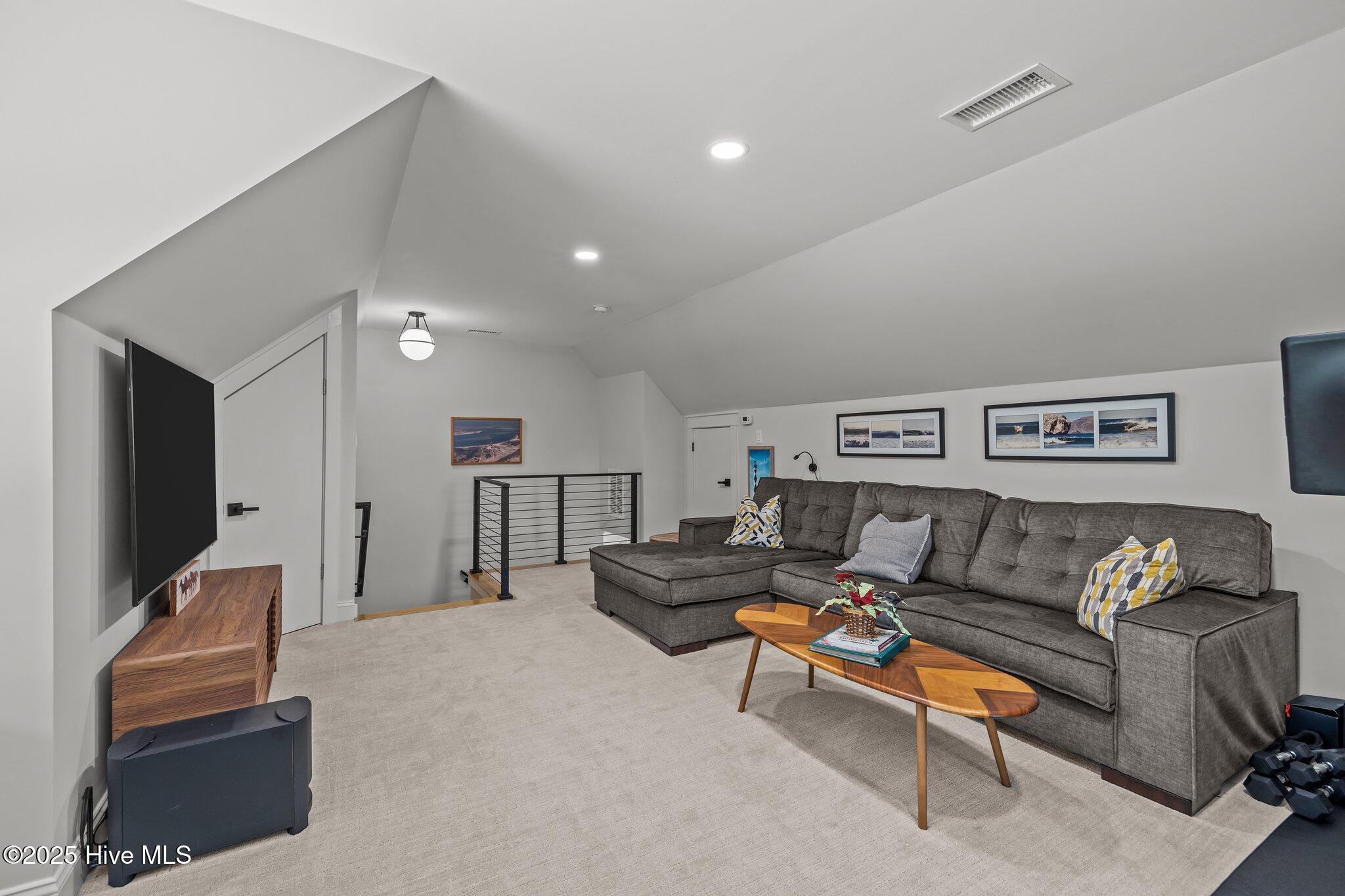 Beaufort, North Carolina, 28516, United States, 3 Bedrooms Bedrooms, ,3 BathroomsBathrooms,Residential,For Sale,1792865