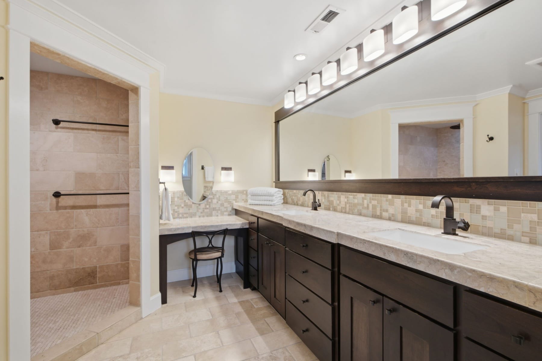  19335 SUNCREST DR West Linn, OR 97068 - 物件實景