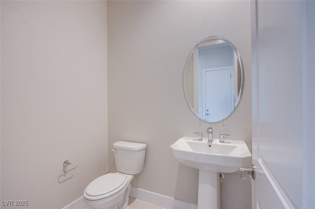 Las Vegas, Nevada, 89135, United States, 4 Bedrooms Bedrooms, ,4 BathroomsBathrooms,Residential,For Sale,1943877