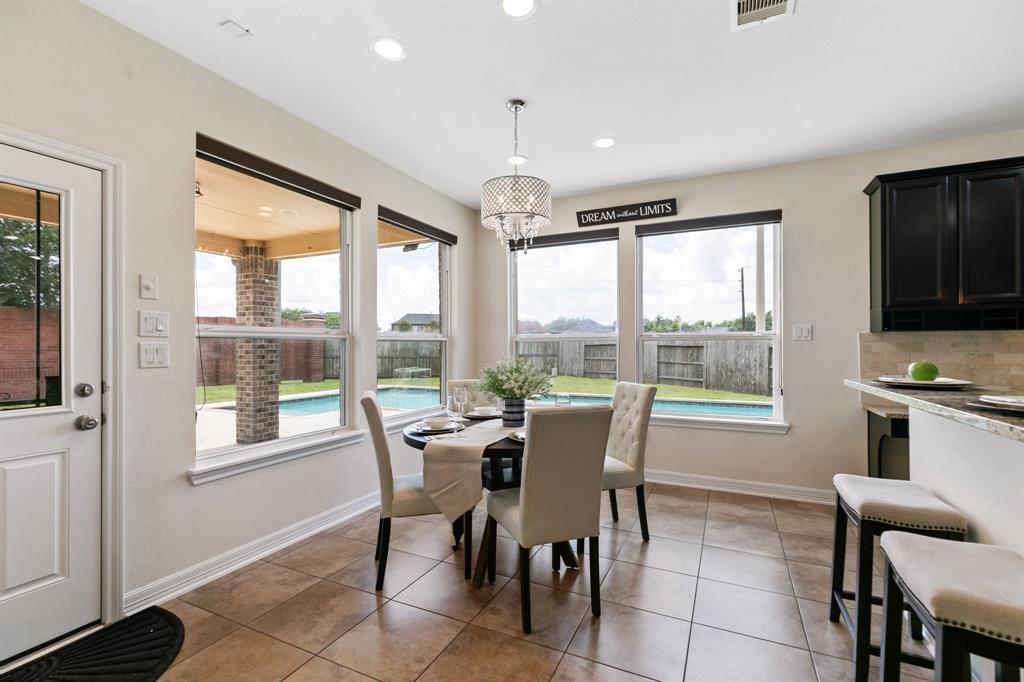 Sugar Land, Texas, 77479, United States, 5 Bedrooms Bedrooms, ,5 BathroomsBathrooms,Residential,For Sale,1982894