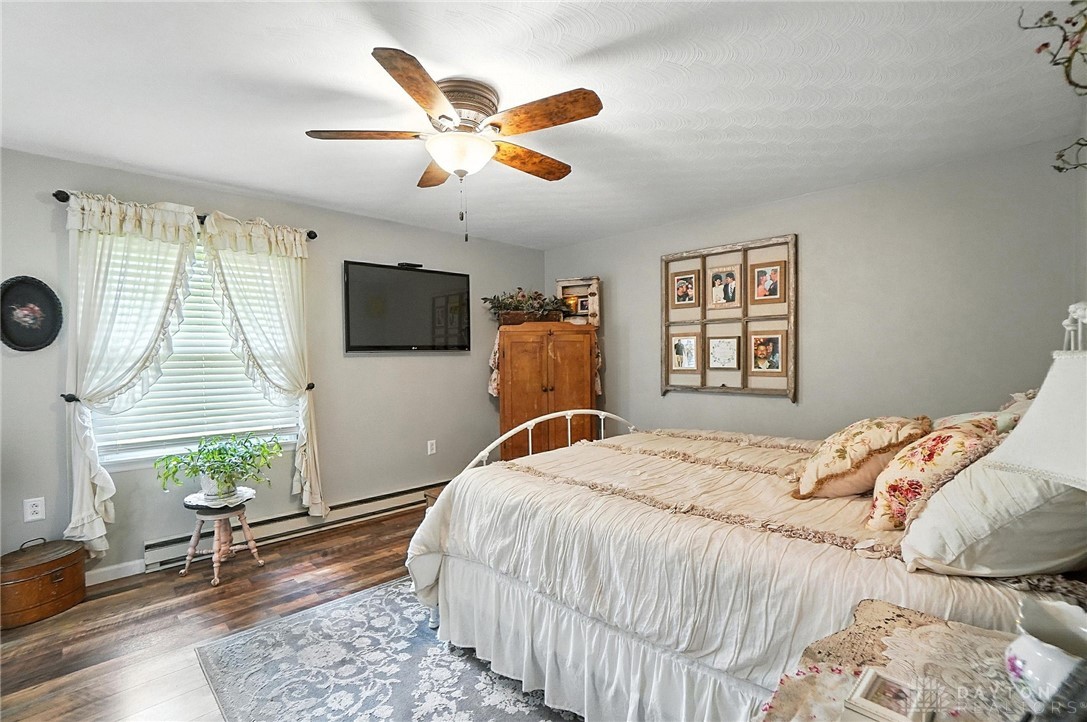 Camden, Ohio, 45311, United States, 3 Bedrooms Bedrooms, ,2 BathroomsBathrooms,Residential,For Sale,1866121