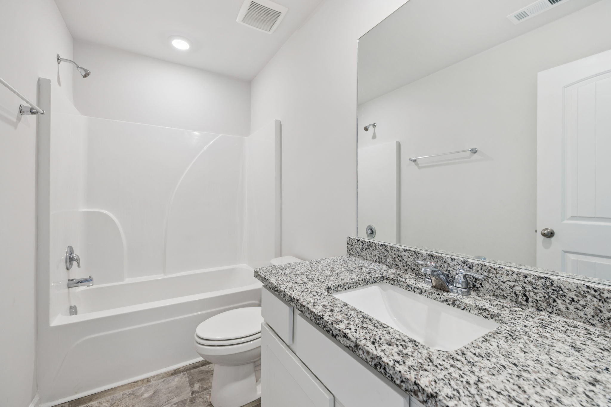  115 Grayson Cir, Chapel Hill, TN, 37034 - 物件實景