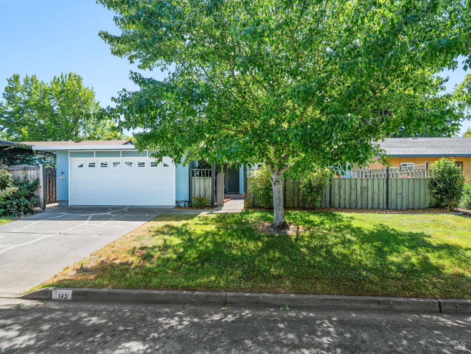 Sonoma, California, 95476, United States, 2 Bedrooms Bedrooms, ,2 BathroomsBathrooms,Residential,For Sale,1837248