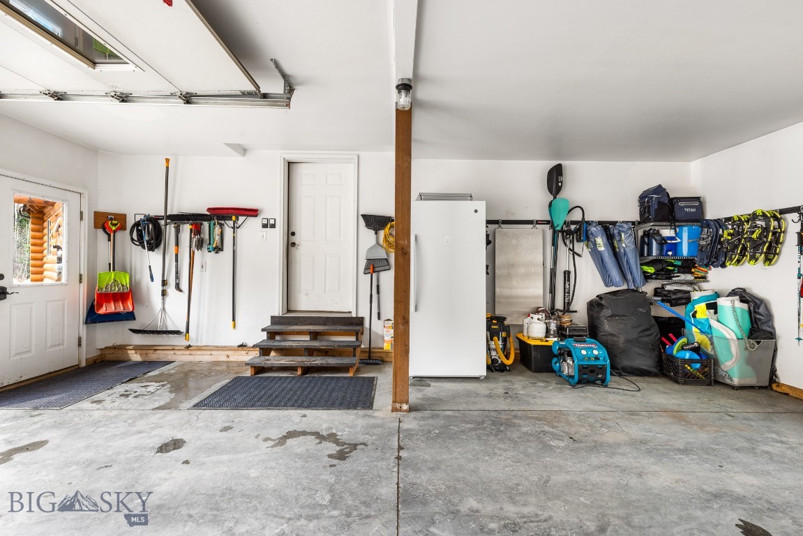 Bozeman, Montana, 59715, United States, 4 Bedrooms Bedrooms, ,5 BathroomsBathrooms,Residential,For Sale,1794934