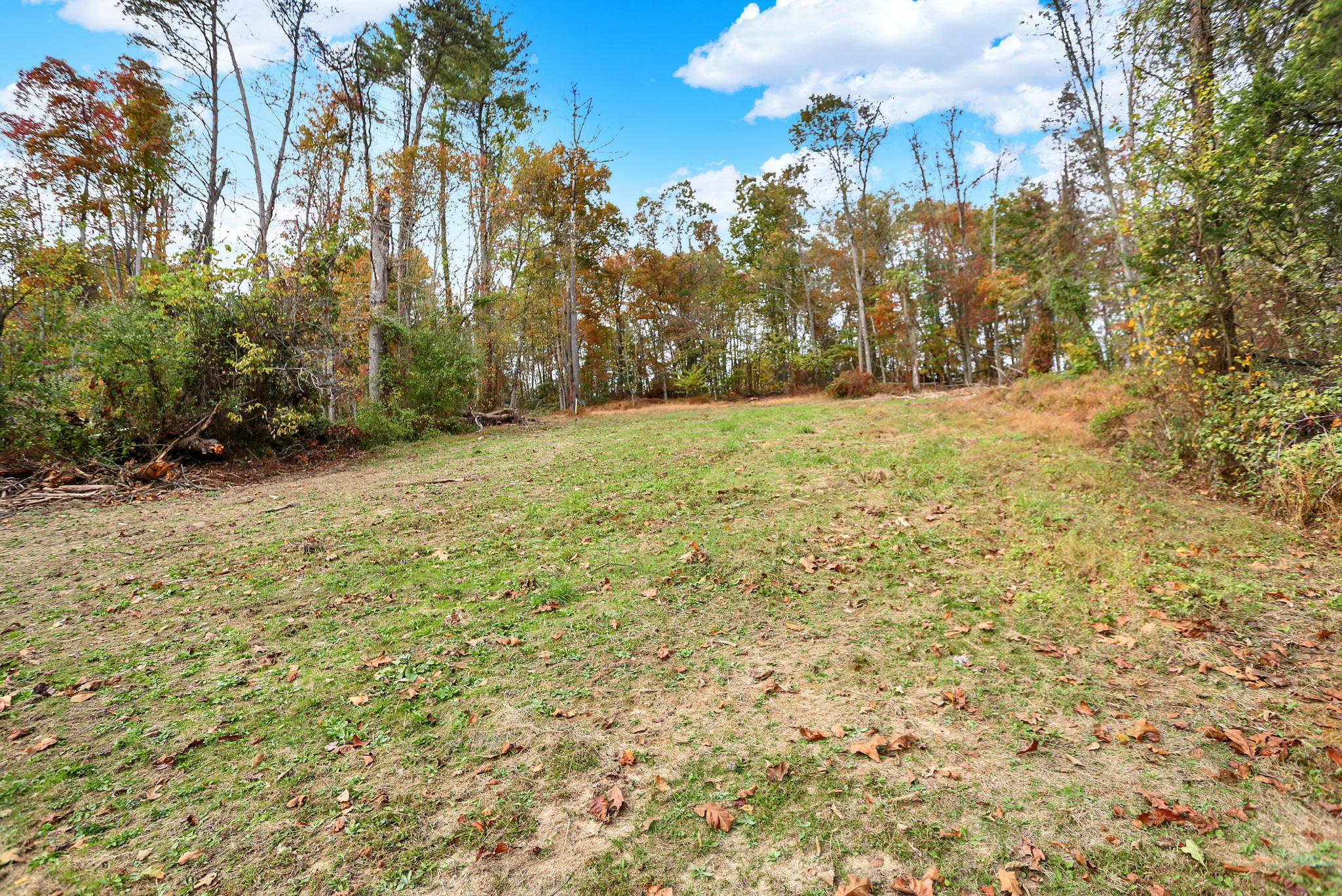 Thompsontown, Pennsylvania, 17094, United States, 4 Bedrooms Bedrooms, ,3 BathroomsBathrooms,Residential,For Sale,1981637