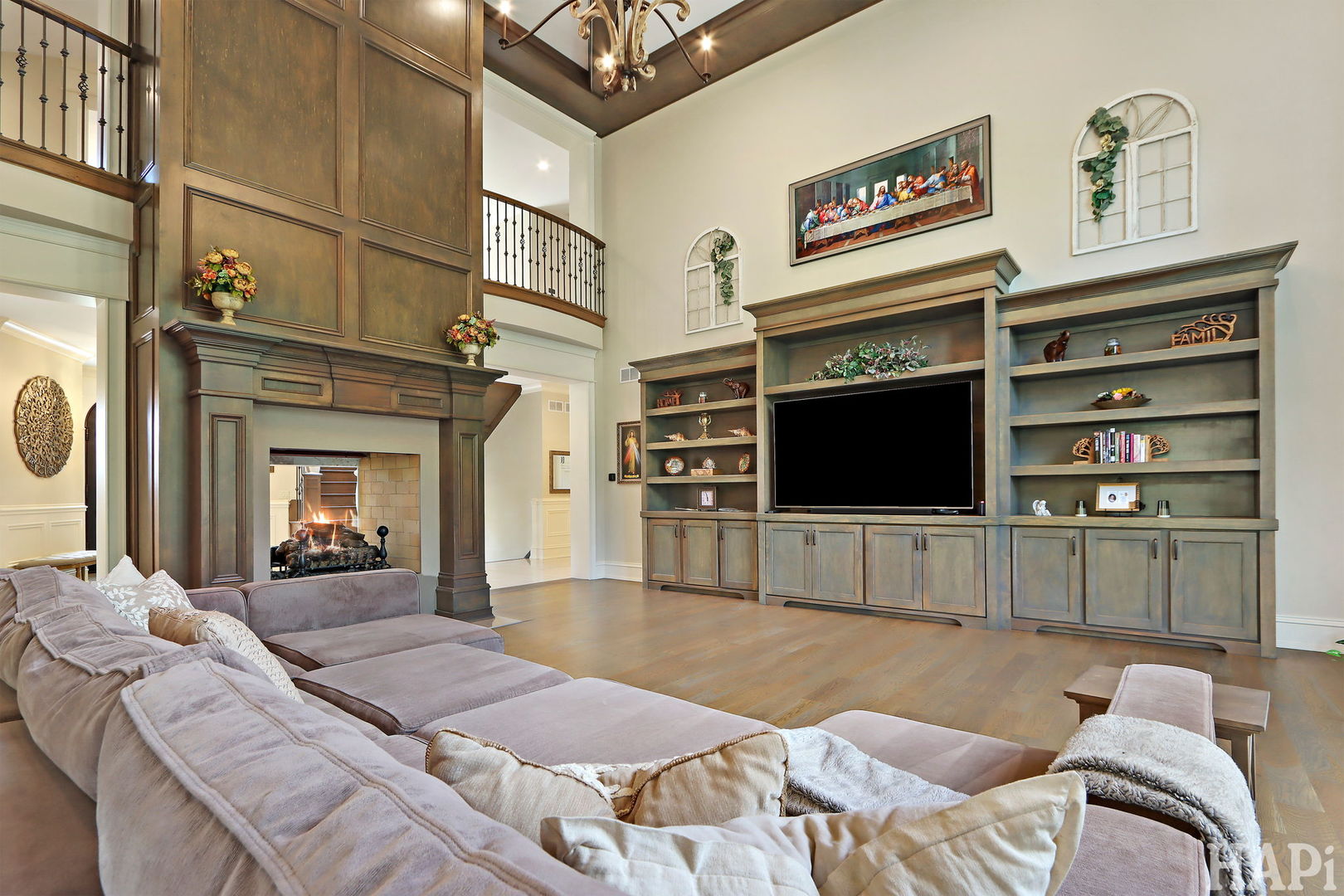 South Barrington, Illinois, 60010, United States, 5 Bedrooms Bedrooms, ,6 BathroomsBathrooms,Residential,For Sale,1947968