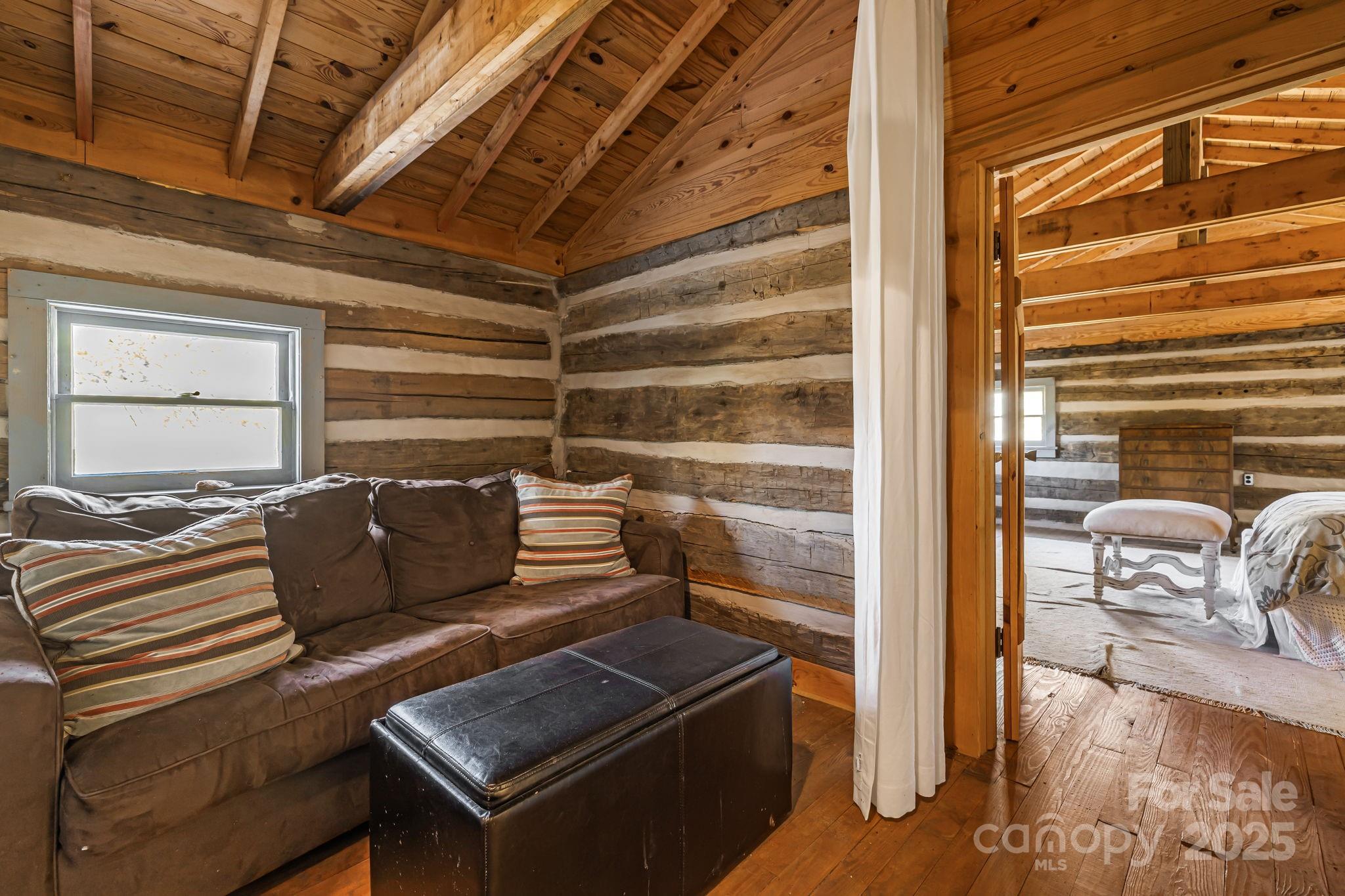 Burnsville, North Carolina, 28714, United States, 3 Bedrooms Bedrooms, ,2 BathroomsBathrooms,Residential,For Sale,1967012