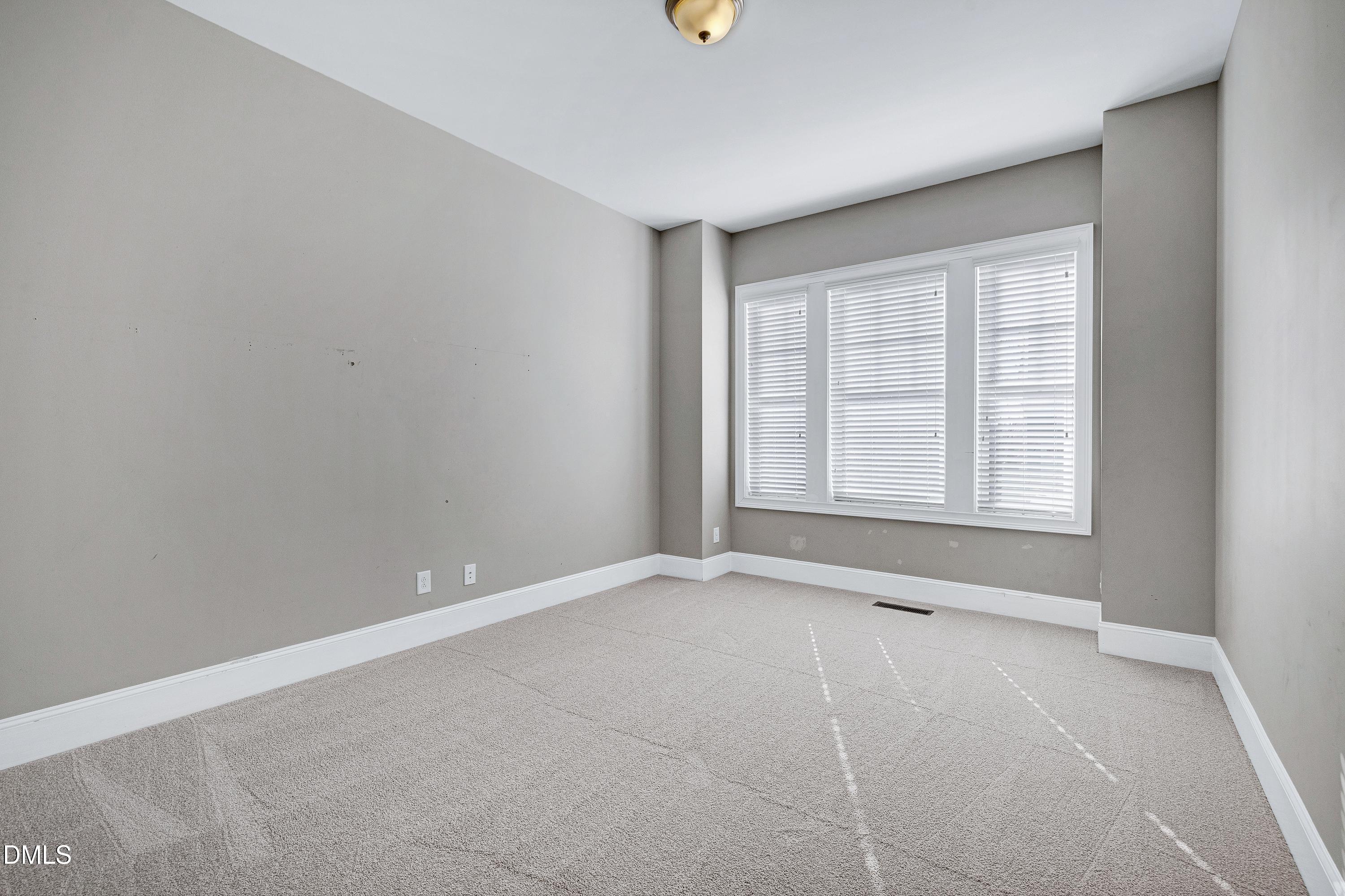 Apex, North Carolina, 27539, United States, 5 Bedrooms Bedrooms, ,5 BathroomsBathrooms,Residential,For Sale,2003181