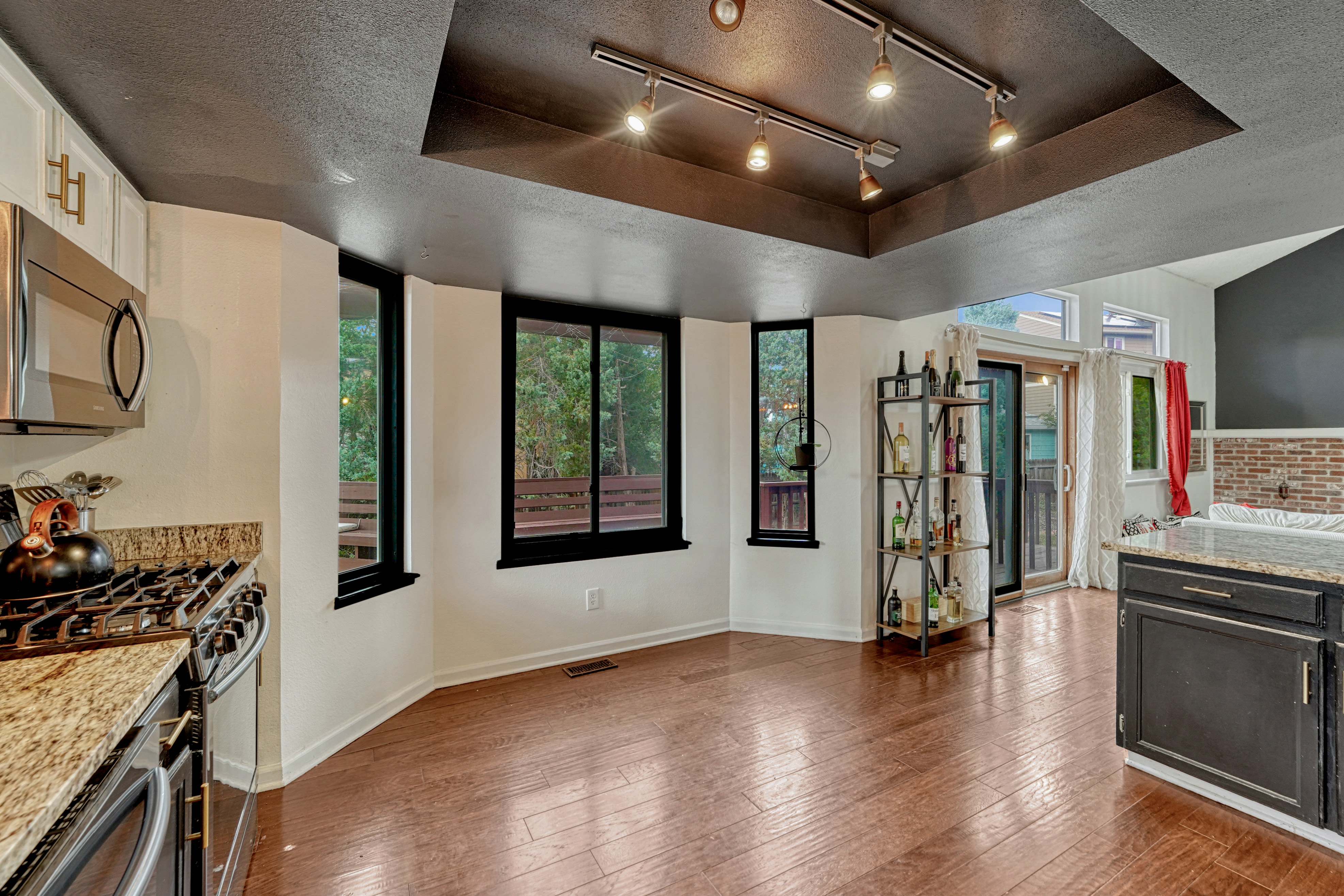  Welcome to Your New Home, Ideally Situated in the Heart of Colorado Springs - 物件實景