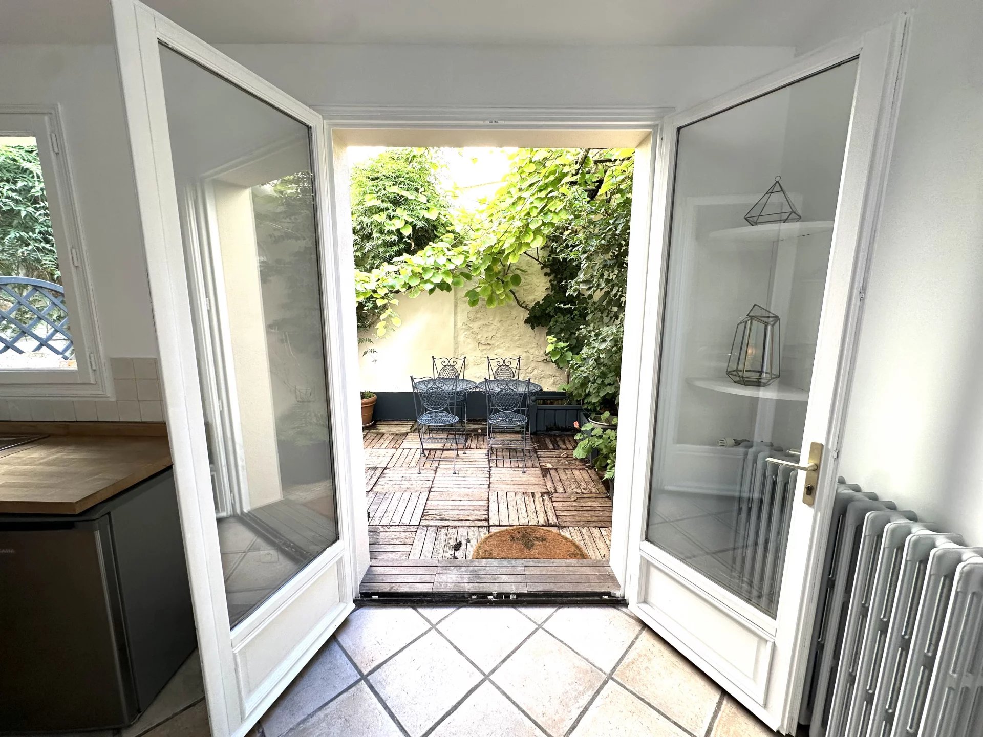 Saint-Germain-en-Laye, Île-de-France, 78100, FR, 3 Bedrooms Bedrooms, ,2 BathroomsBathrooms,Residential,For Sale,1994844