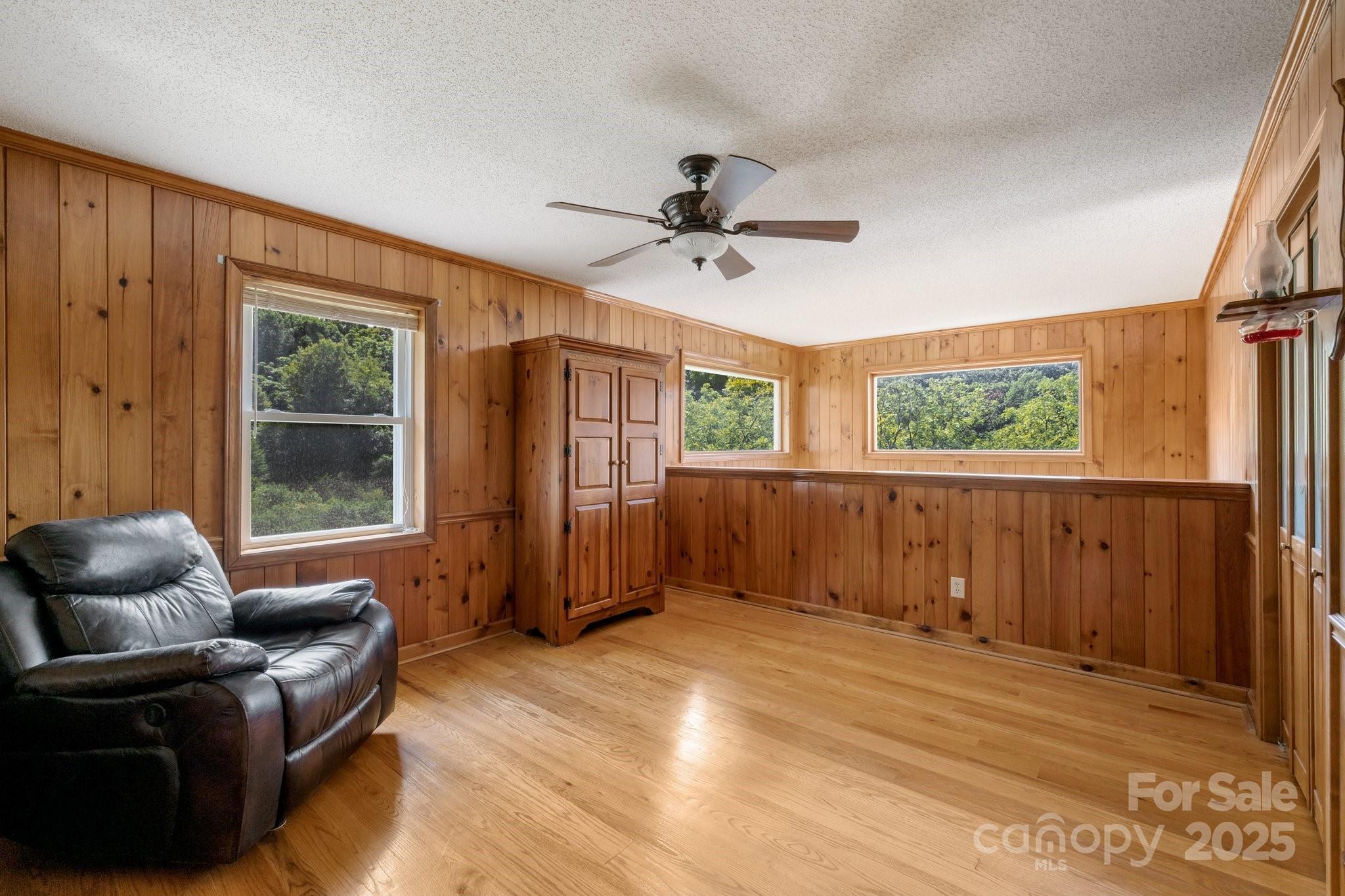 505 Old Home Place Drive, Marshall, North Carolina, 28753, United States, 5 Bedrooms Bedrooms, ,4 BathroomsBathrooms,Residential,For Sale,505 Old Home Place Drive,1679796