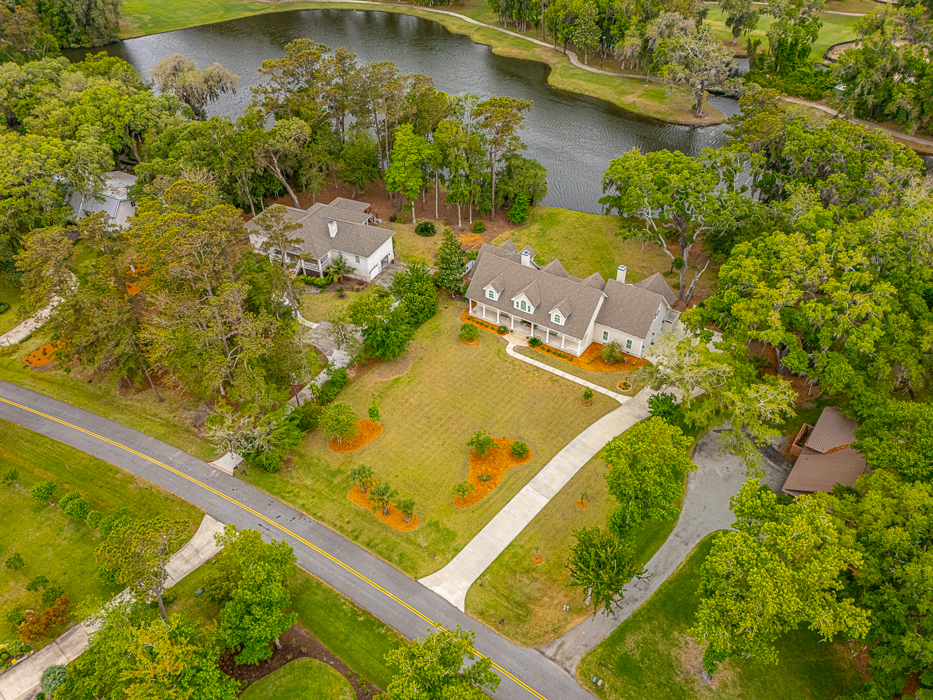  165 Butler Lake Drive - 物件實景