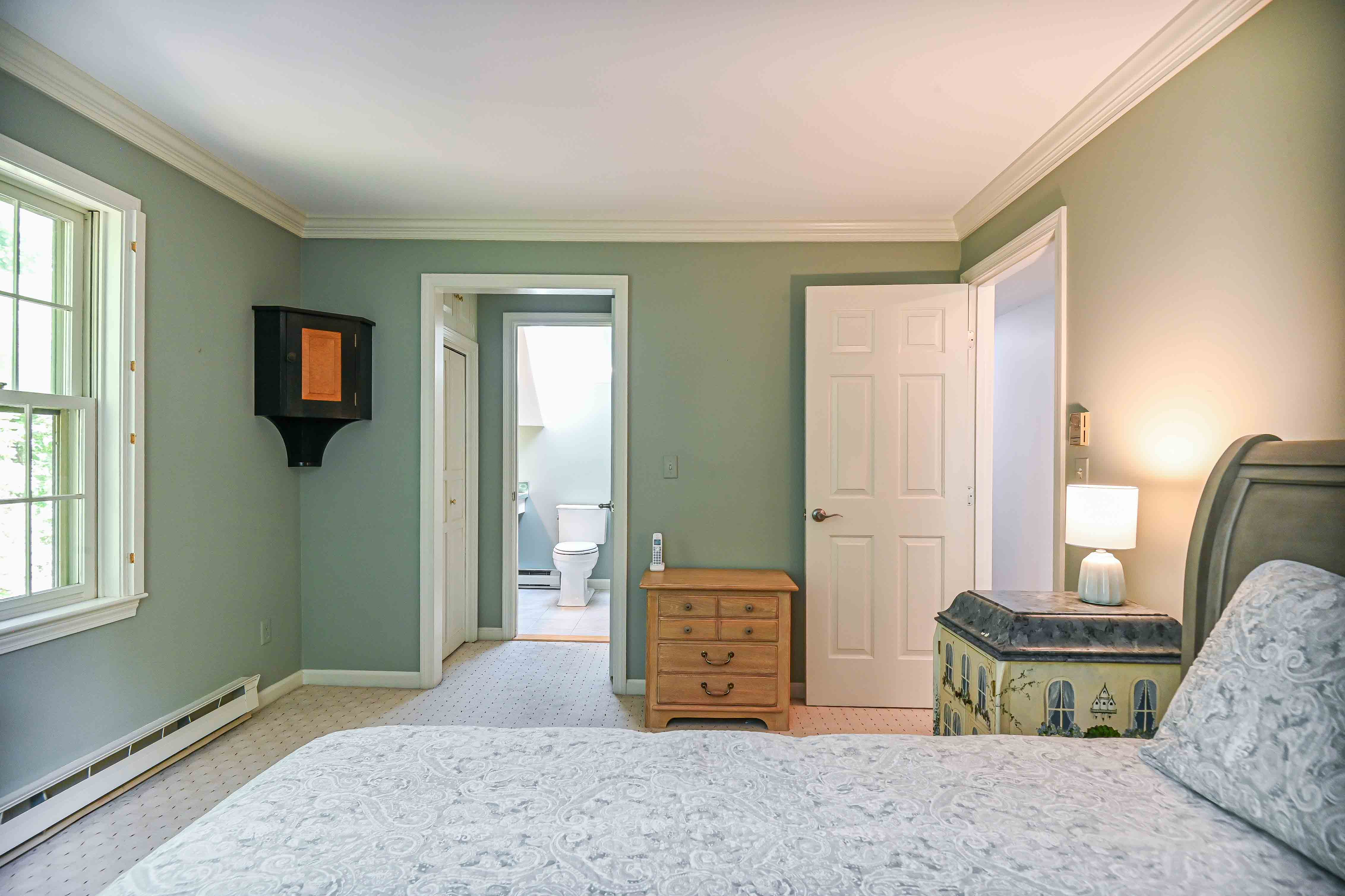 York, Maine, 03909, United States, 3 Bedrooms Bedrooms, ,3 BathroomsBathrooms,Residential,For Sale,1912030