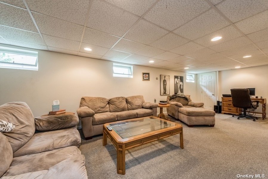 29 Croydon Drive, Bellmore, New York, 11710, United States, 4 Bedrooms Bedrooms, ,2 BathroomsBathrooms,Residential,For Sale,29 Croydon Drive,1433181