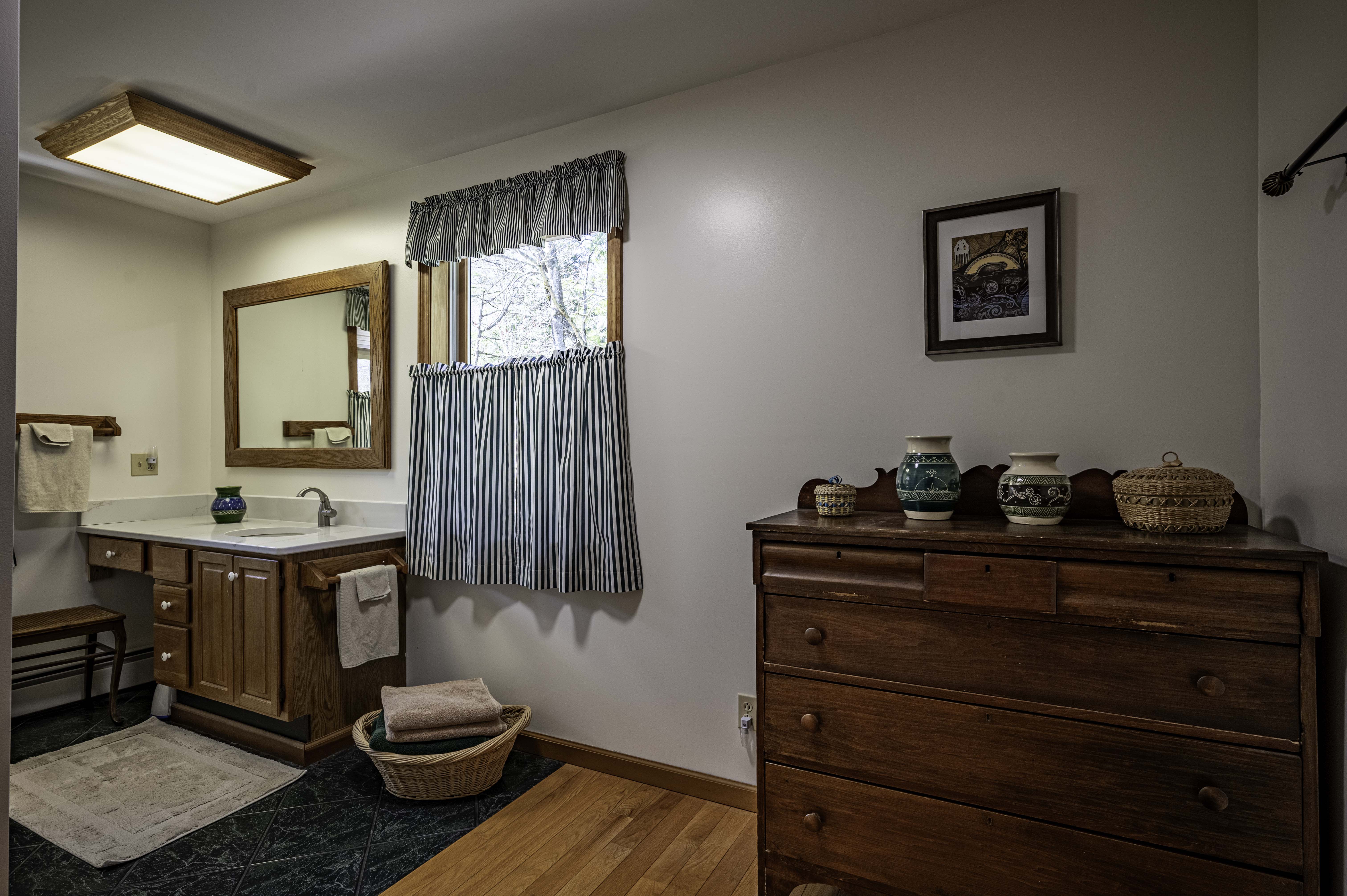  Fourth Lake Beauty with Sandy Shoreline - 物件實景