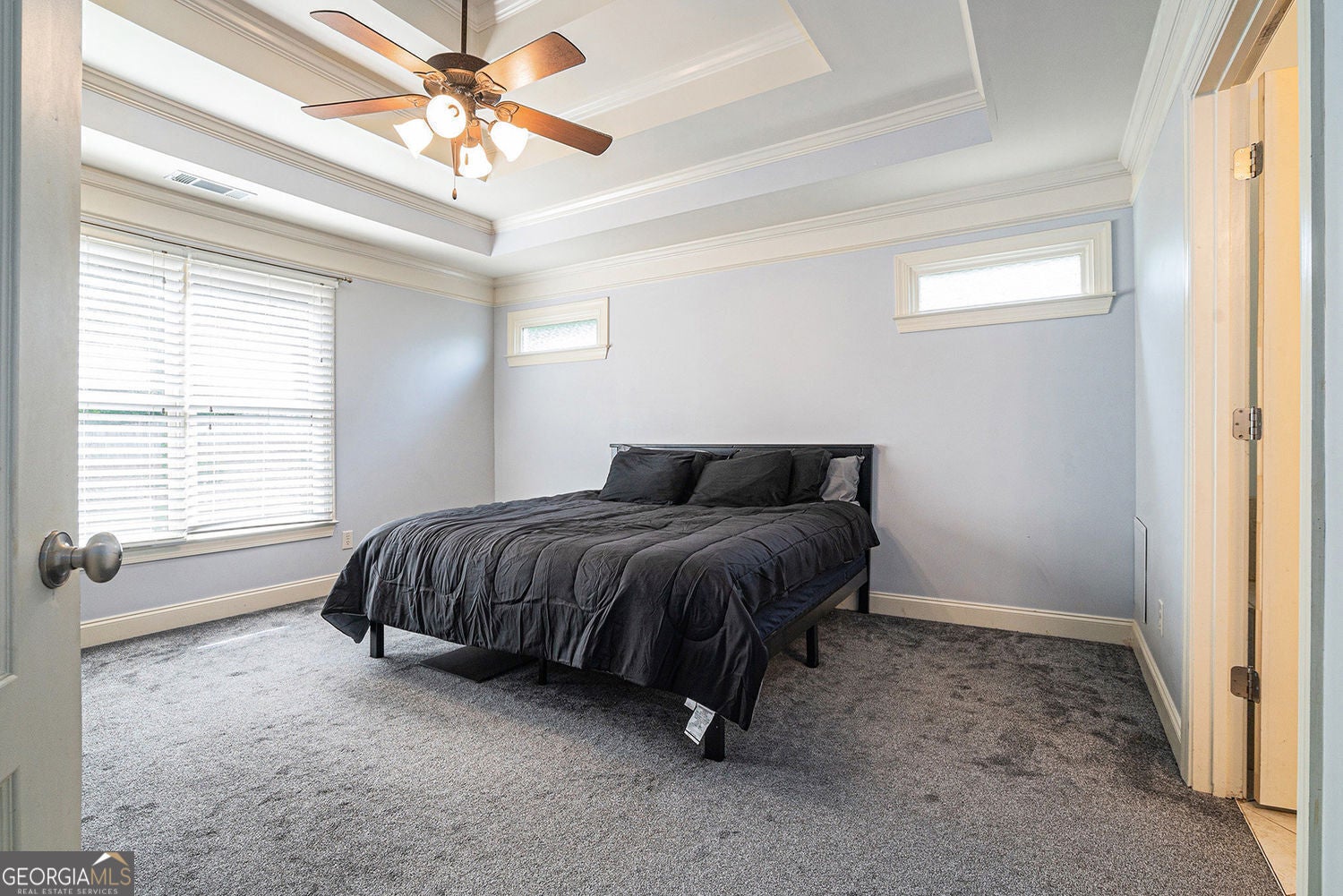 Snellville, Georgia, 30039, United States, 4 Bedrooms Bedrooms, ,5 BathroomsBathrooms,Residential,For Sale,1905137