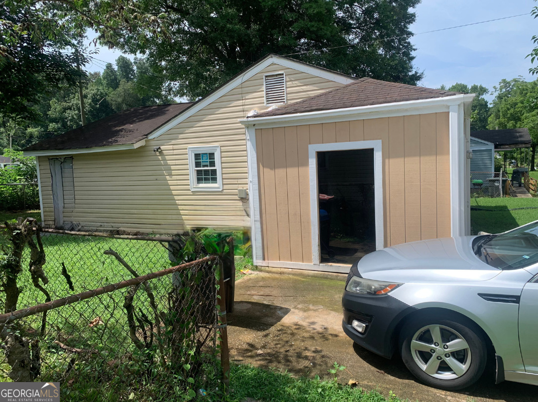 Henry Crumpton Dr, Birmingham, AL 35211
