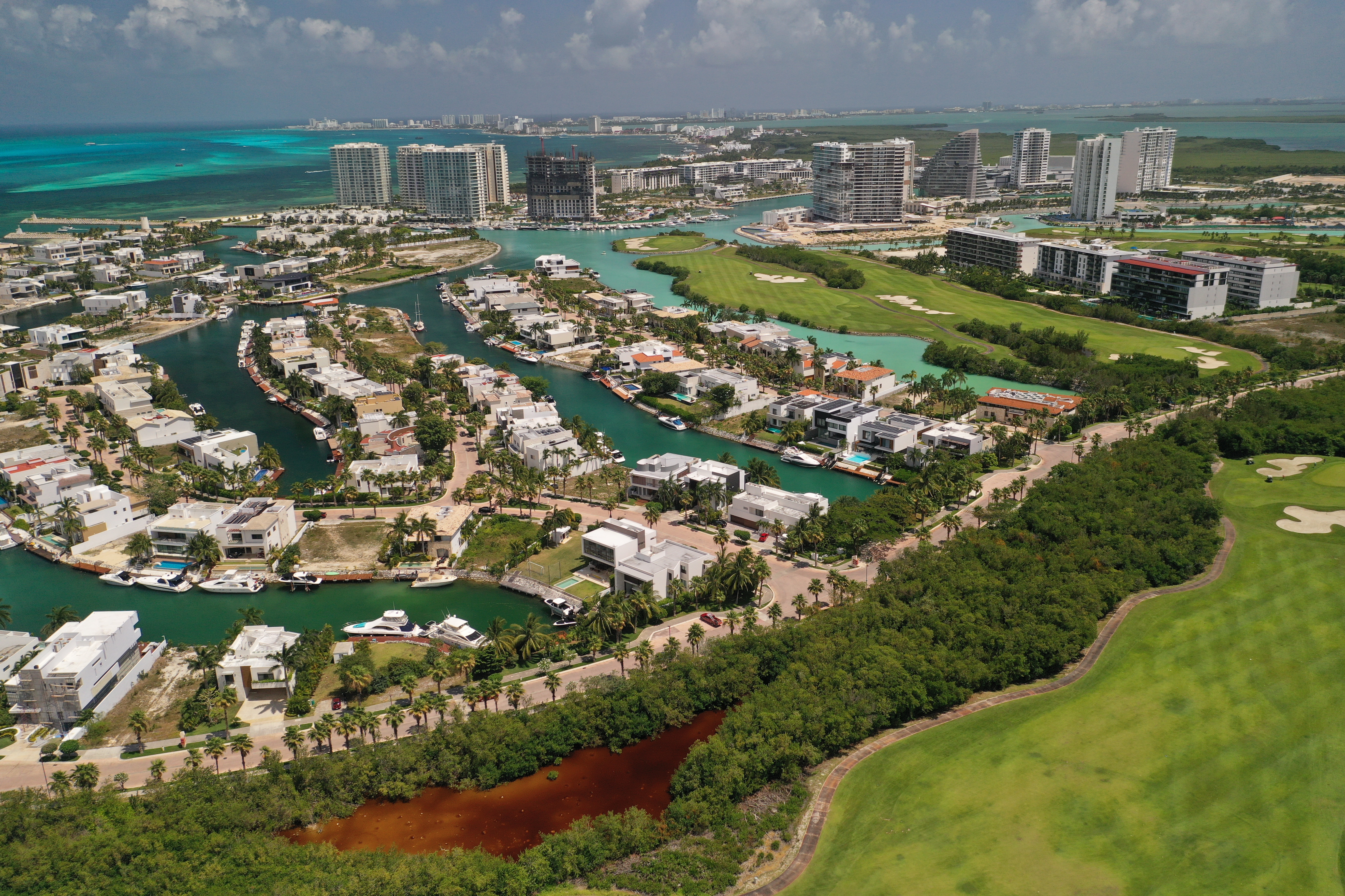  EXCLUSIVE RESIDENCE WITH PRIVATE DOCK - 物件實景