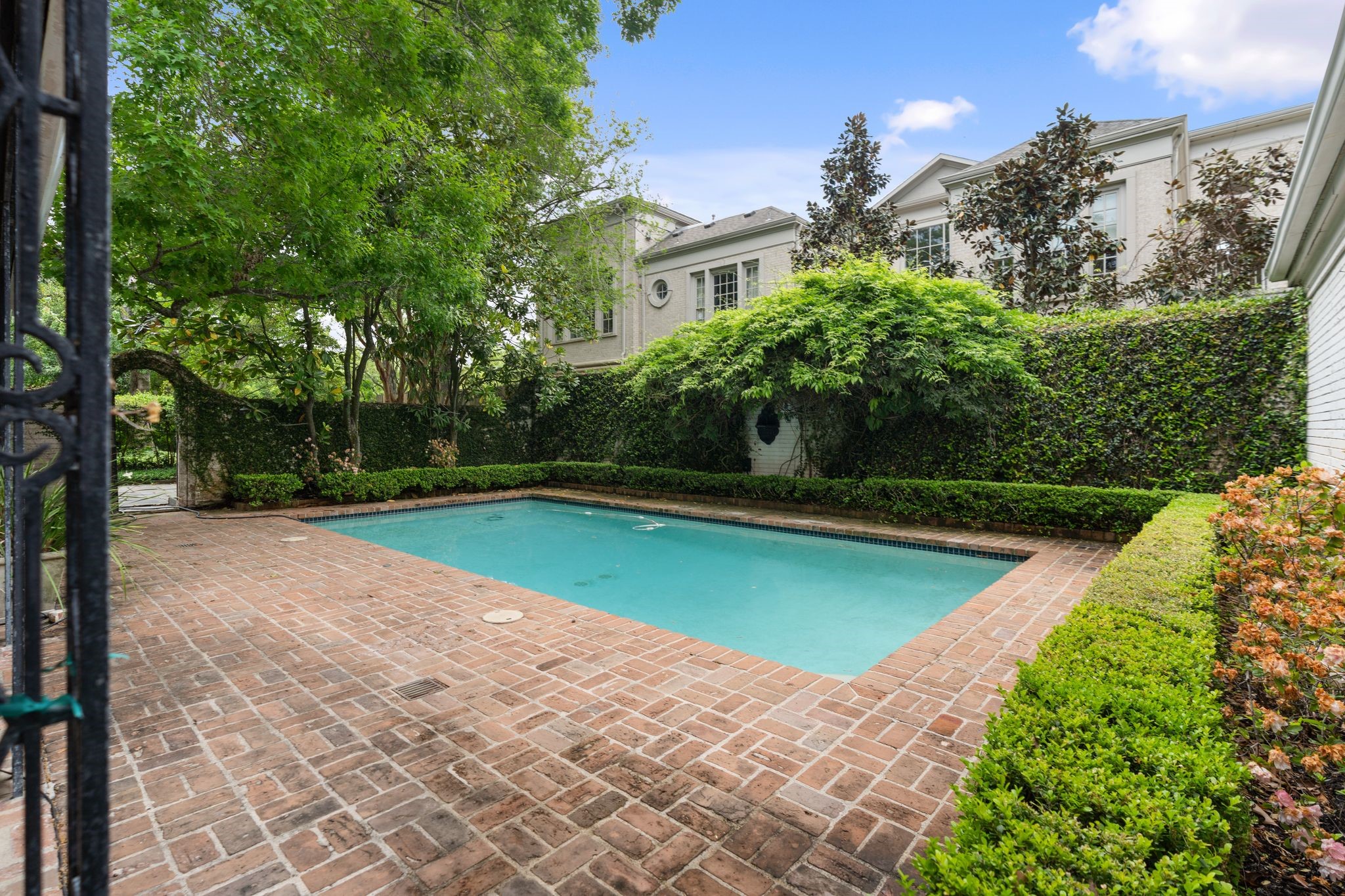  1604 Kirby Drive - 物件實景