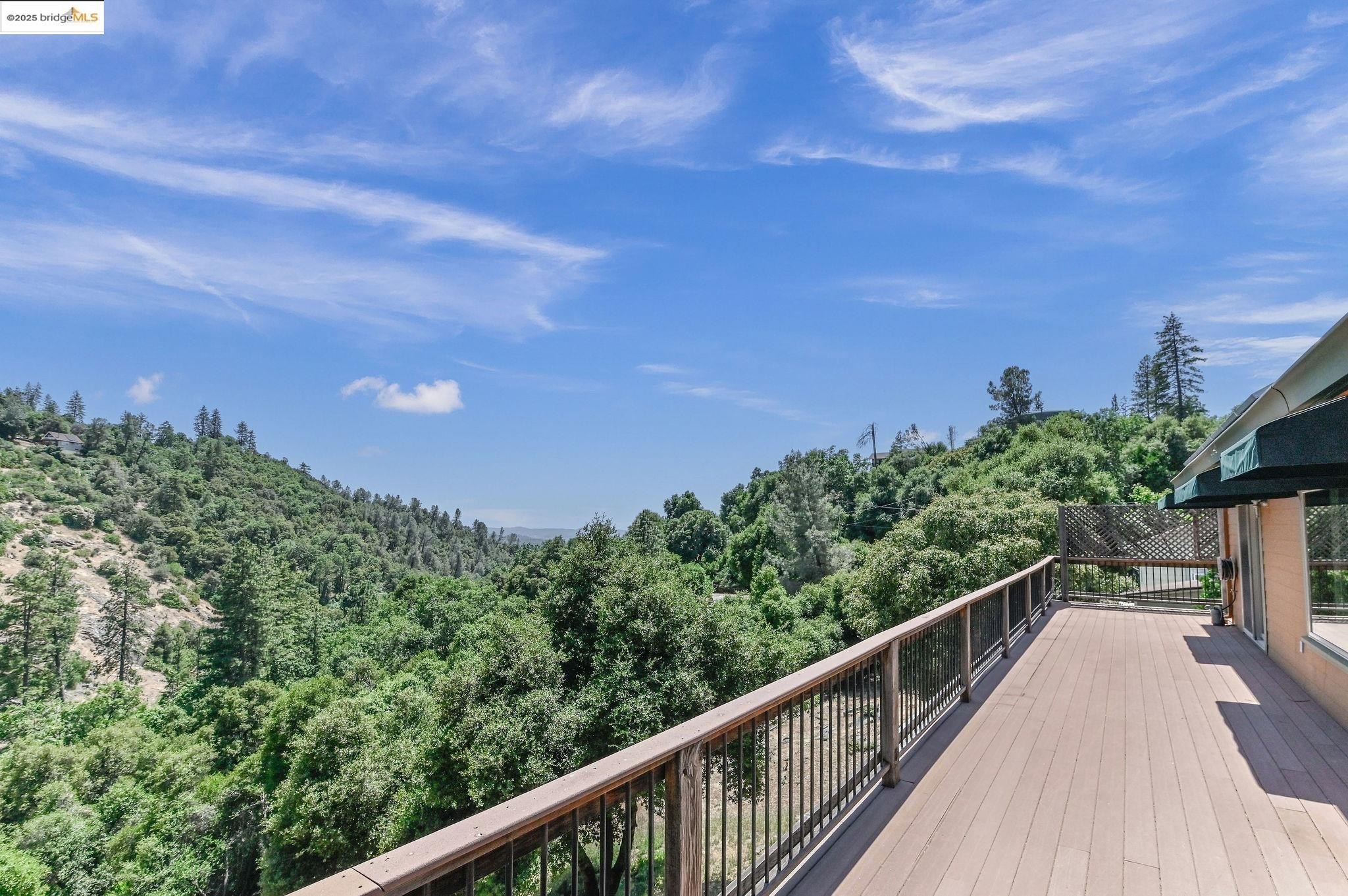 Tuolumne, California, 95379, United States, 5 Bedrooms Bedrooms, ,4 BathroomsBathrooms,Residential,For Sale,1983236