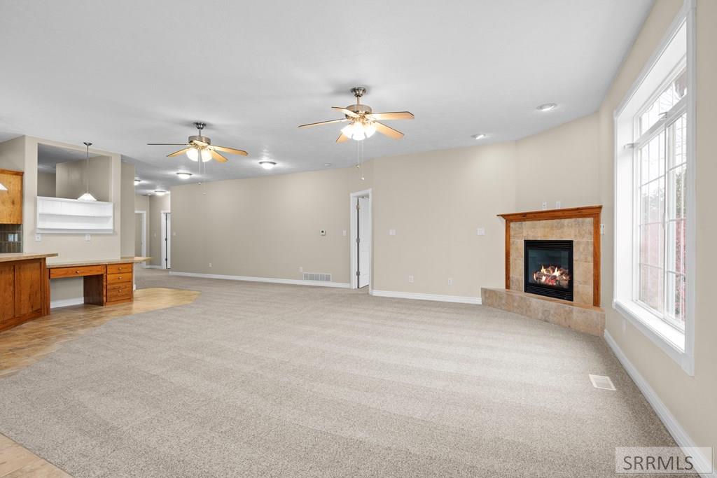 IDAHO FALLS, Idaho, 83402, United States, 5 Bedrooms Bedrooms, ,3 BathroomsBathrooms,Residential,For Sale,1987335