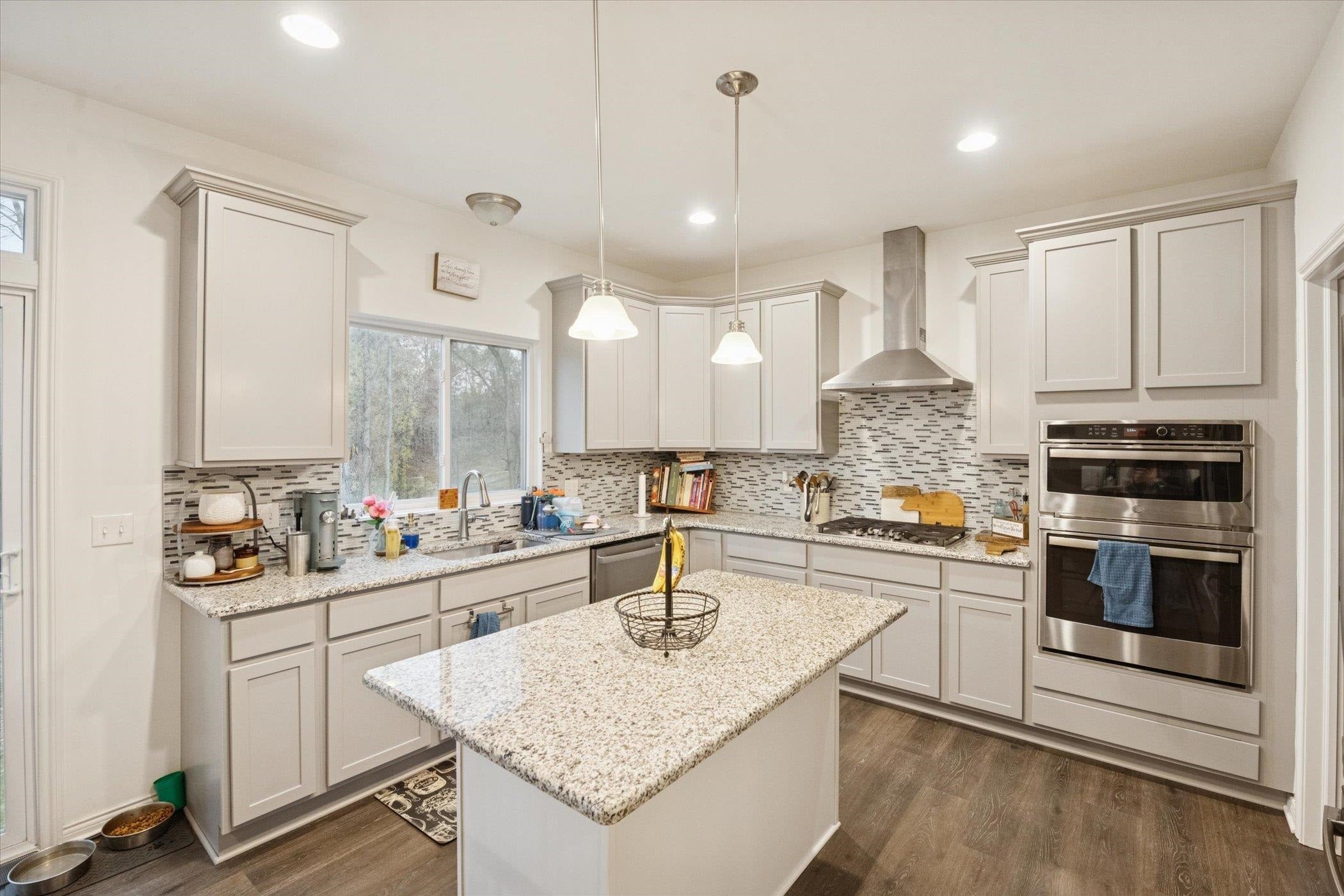 Ortonville, Michigan, 48462, United States, 5 Bedrooms Bedrooms, ,3 BathroomsBathrooms,Residential,For Sale,2008578