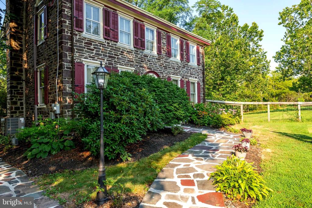 Harleysville, Pennsylvania, 19438, United States, 4 Bedrooms Bedrooms, ,3 BathroomsBathrooms,Residential,For Sale,1912462