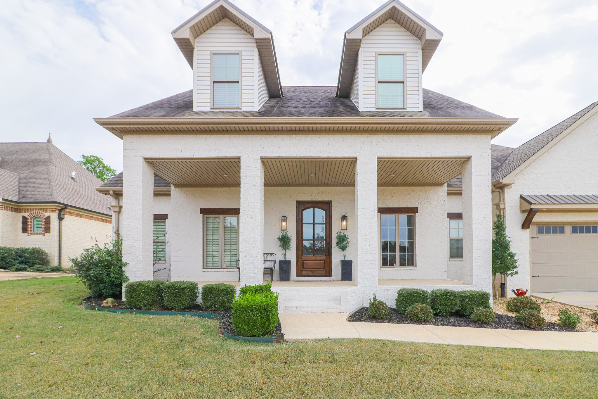 Jonesboro, Arkansas, 72404, United States, 5 Bedrooms Bedrooms, ,4 BathroomsBathrooms,Residential,For Sale,1993418