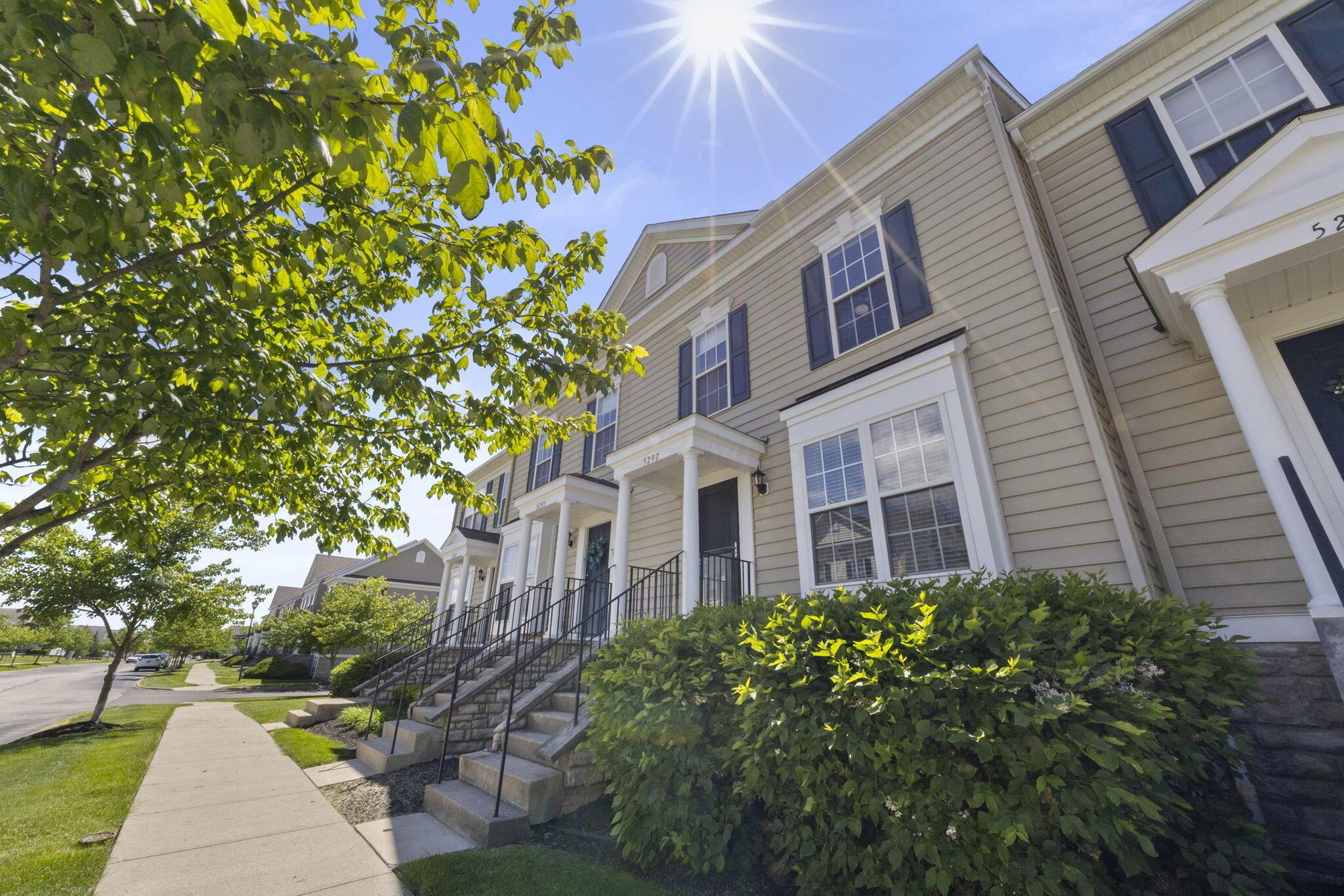  5297 Royal Arch Cascade Drive #45 - 物件實景